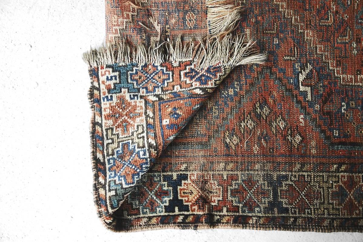 Antique Persian Handwoven Shiraz Carpet, 1850s For Sale 5