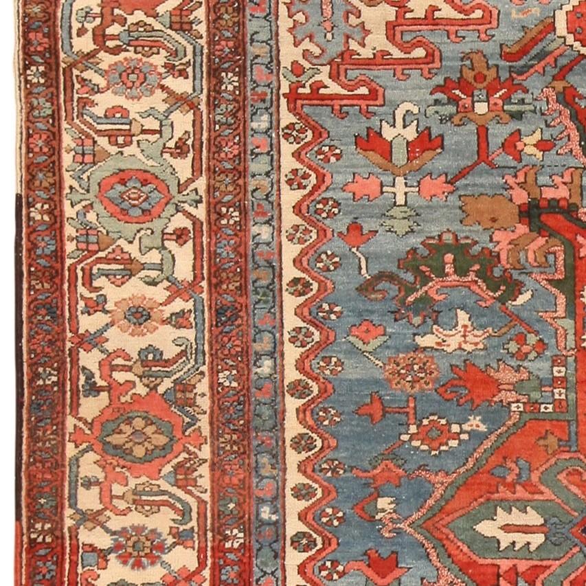 Antiker persischer Heriz-Teppich. Größe: 8 Fuß 7 Zoll x 11 Fuß 3 Zoll (Handgeknüpft) im Angebot