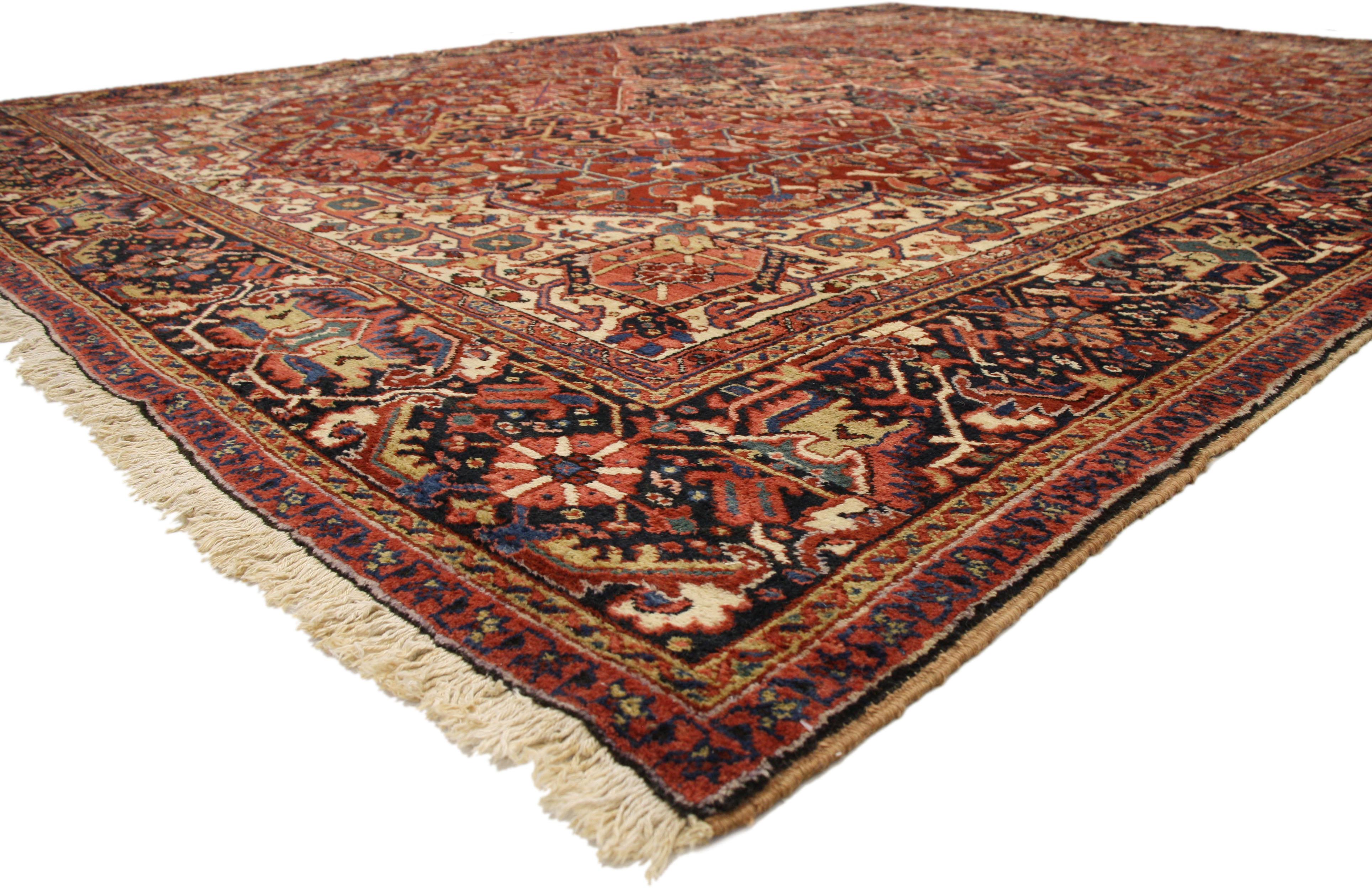 Antique Heriz Persian Palace Size Rug with English Tudor Manor Style In Good Condition In Dallas, TX