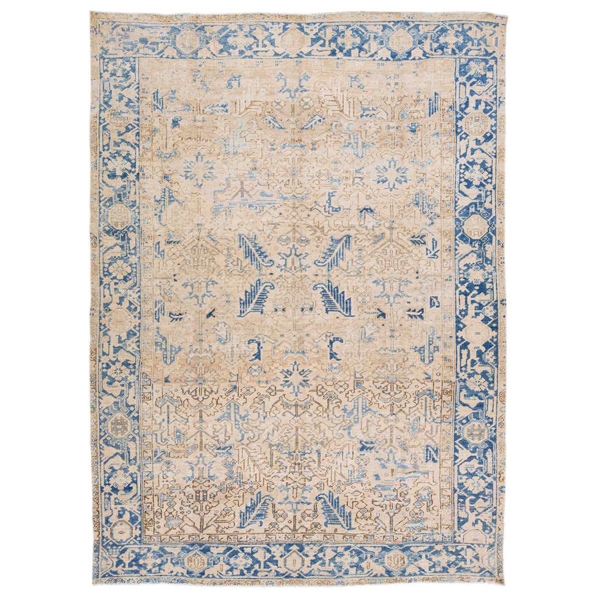 Ancien tapis persan Heriz beige en laine géométrique fait à la main, entièrement recouvert