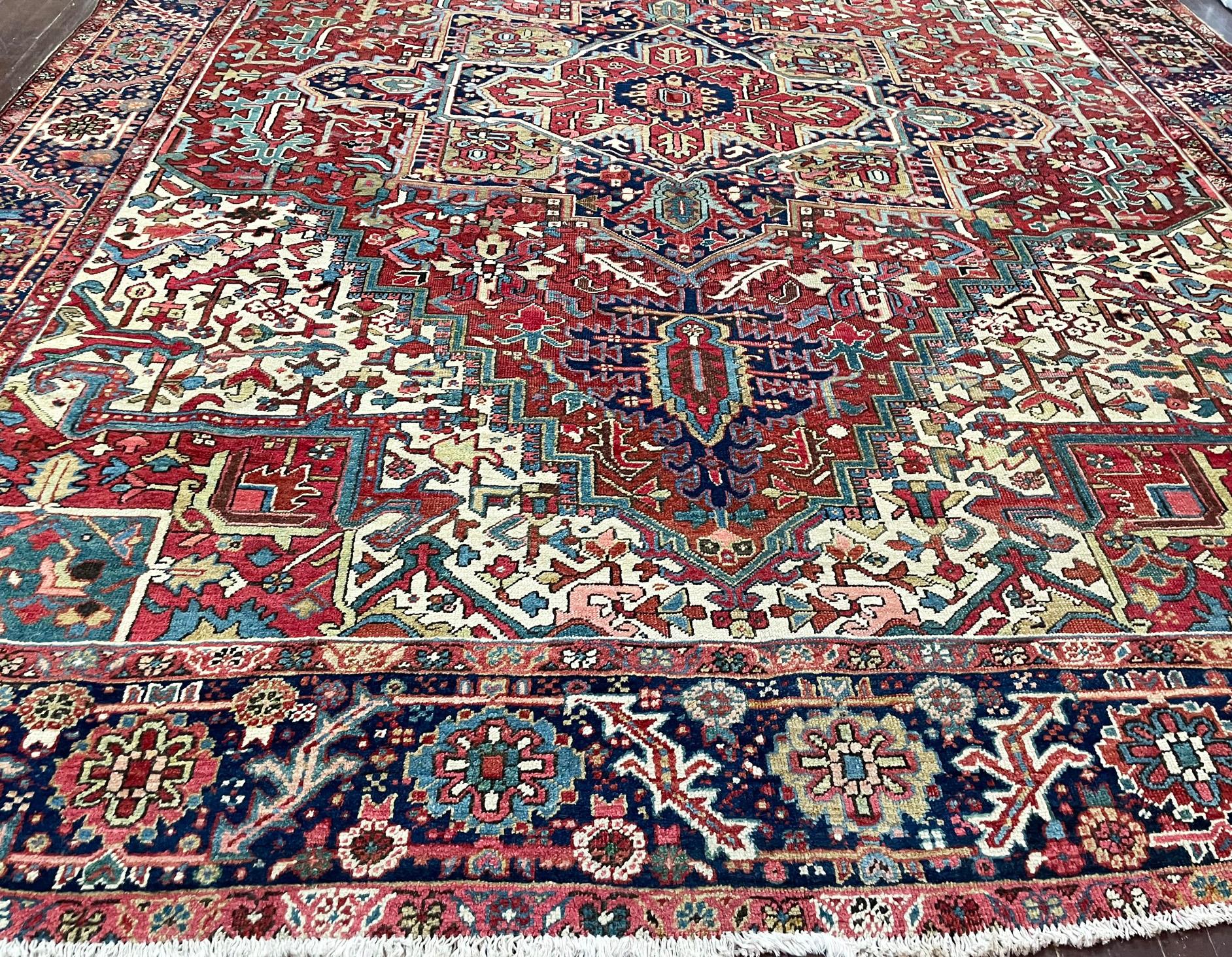 Antique Persian Heriz, Carpet, circa 1920s For Sale 2