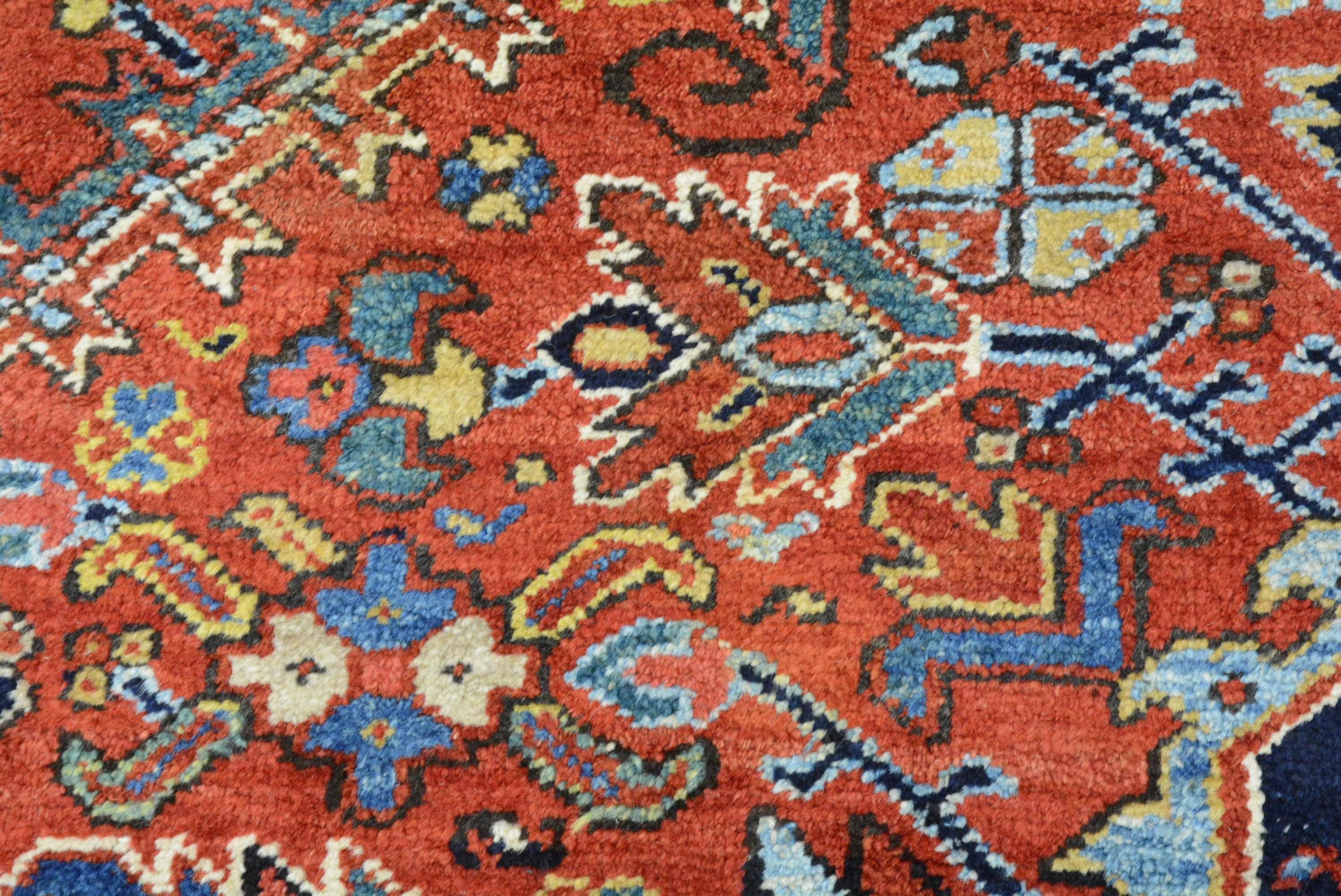 Antiker persischer Heriz-Teppich im Angebot 2