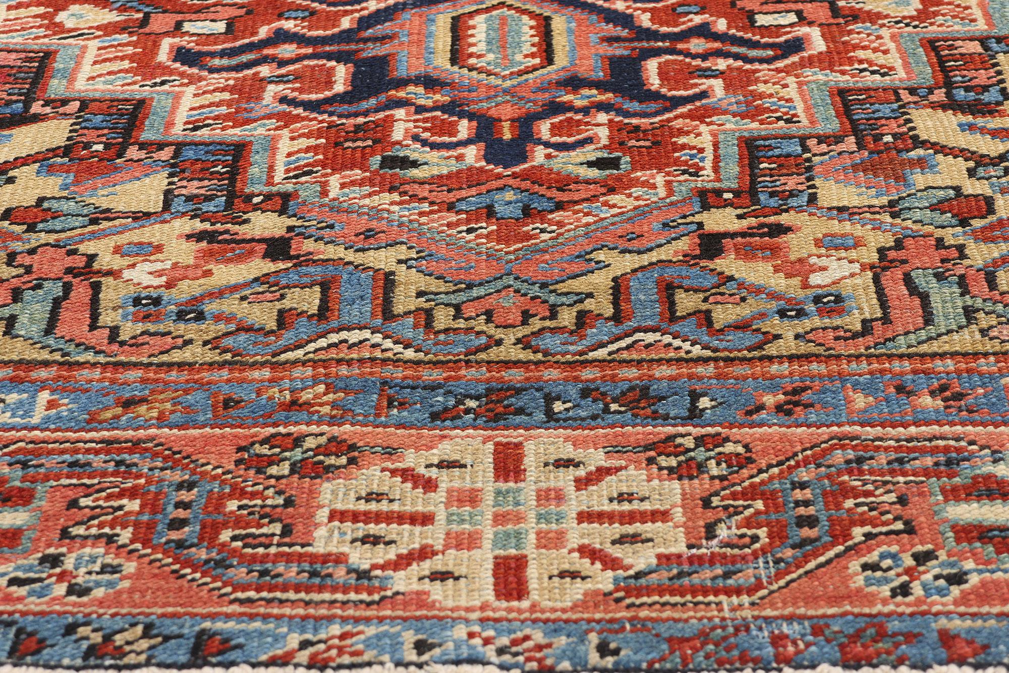 1920's Persian Heriz Carpet with Modern Style and Timeless Elegance In Good Condition For Sale In Dallas, TX