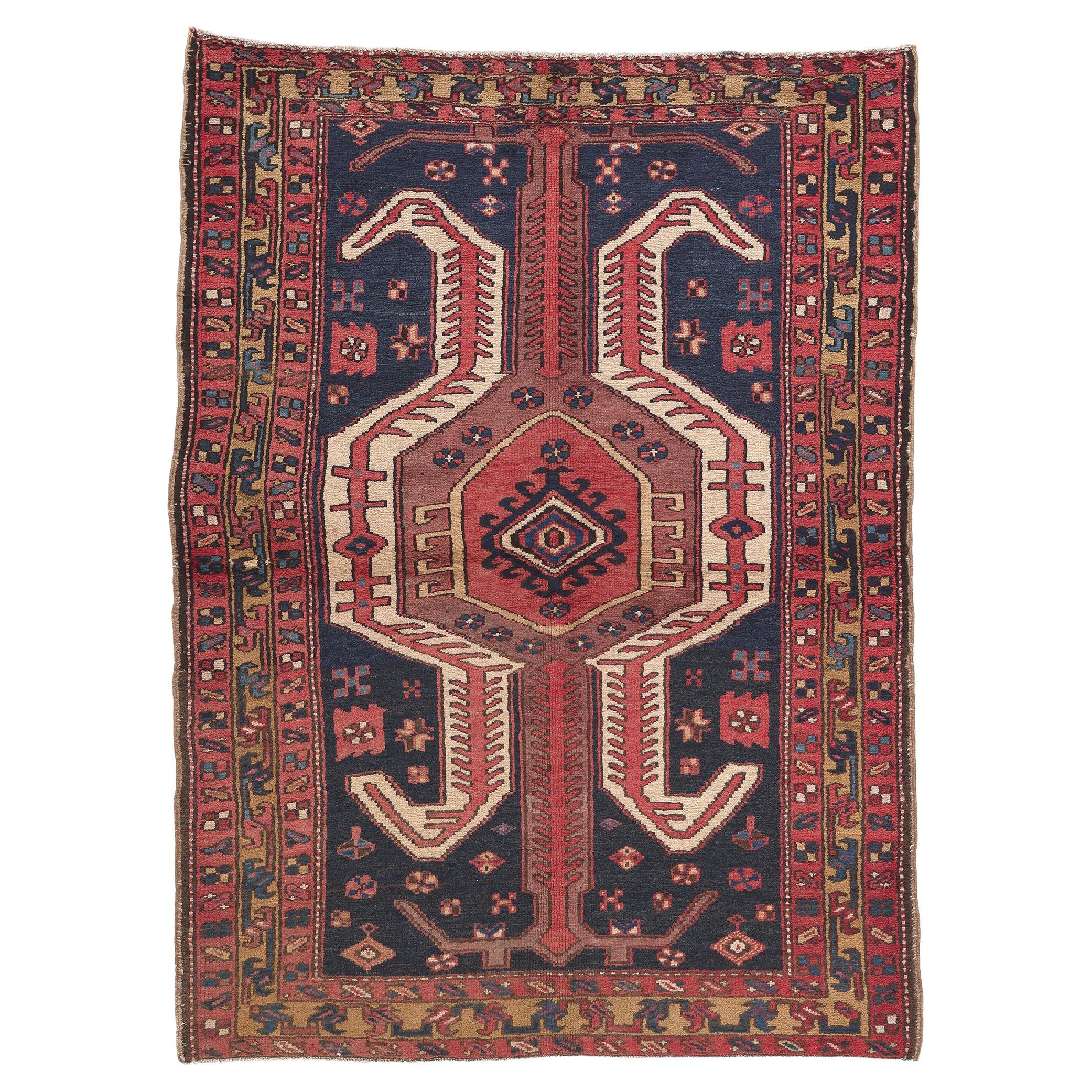 Antiker persischer Heriz-Teppich im traditionellen Stil