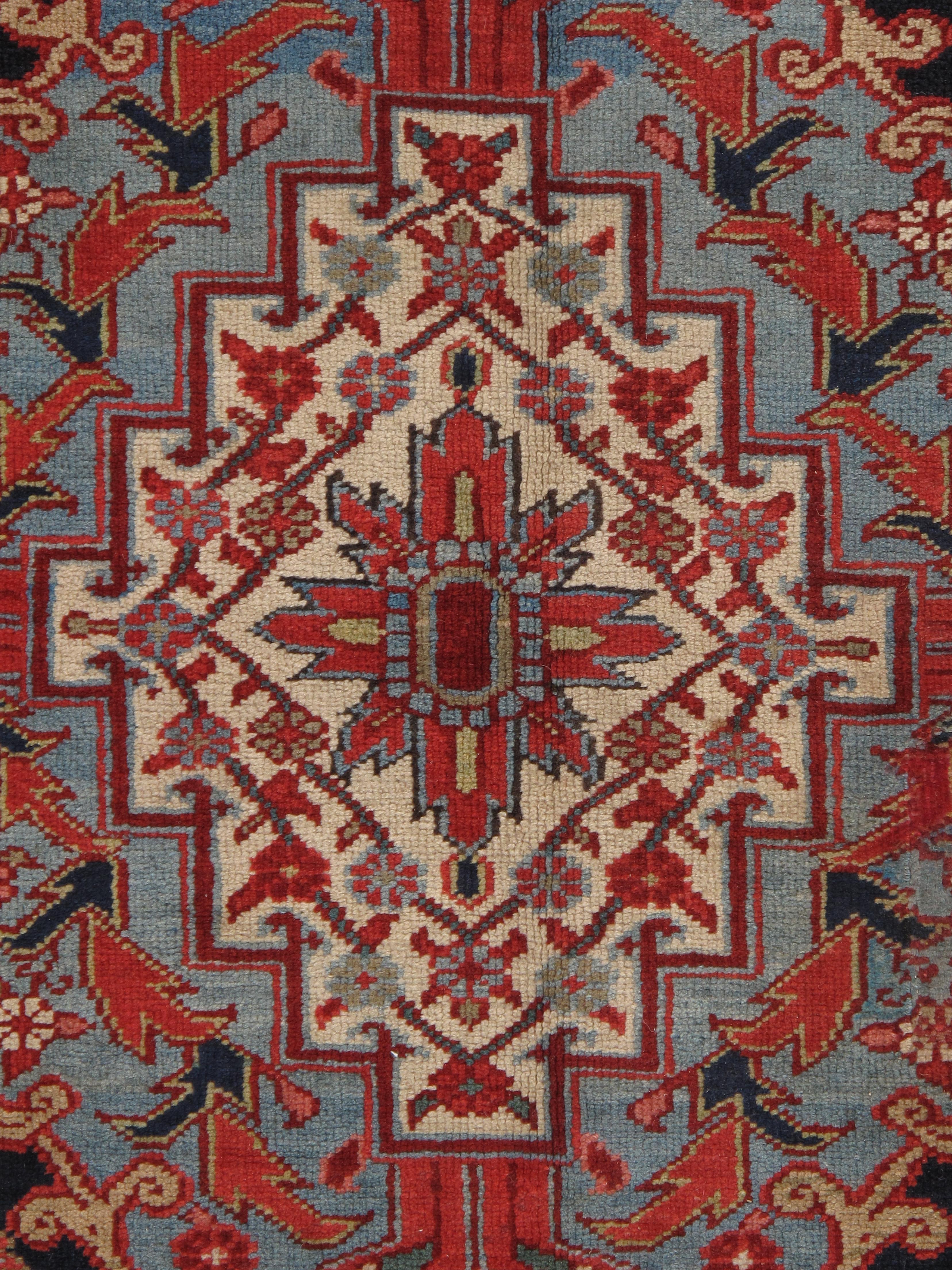 Antiker persischer Heriz-Teppich aus handgefertigter Wolle, orientalischer Teppich, rostfarben, marineblauer Rand im Angebot 2