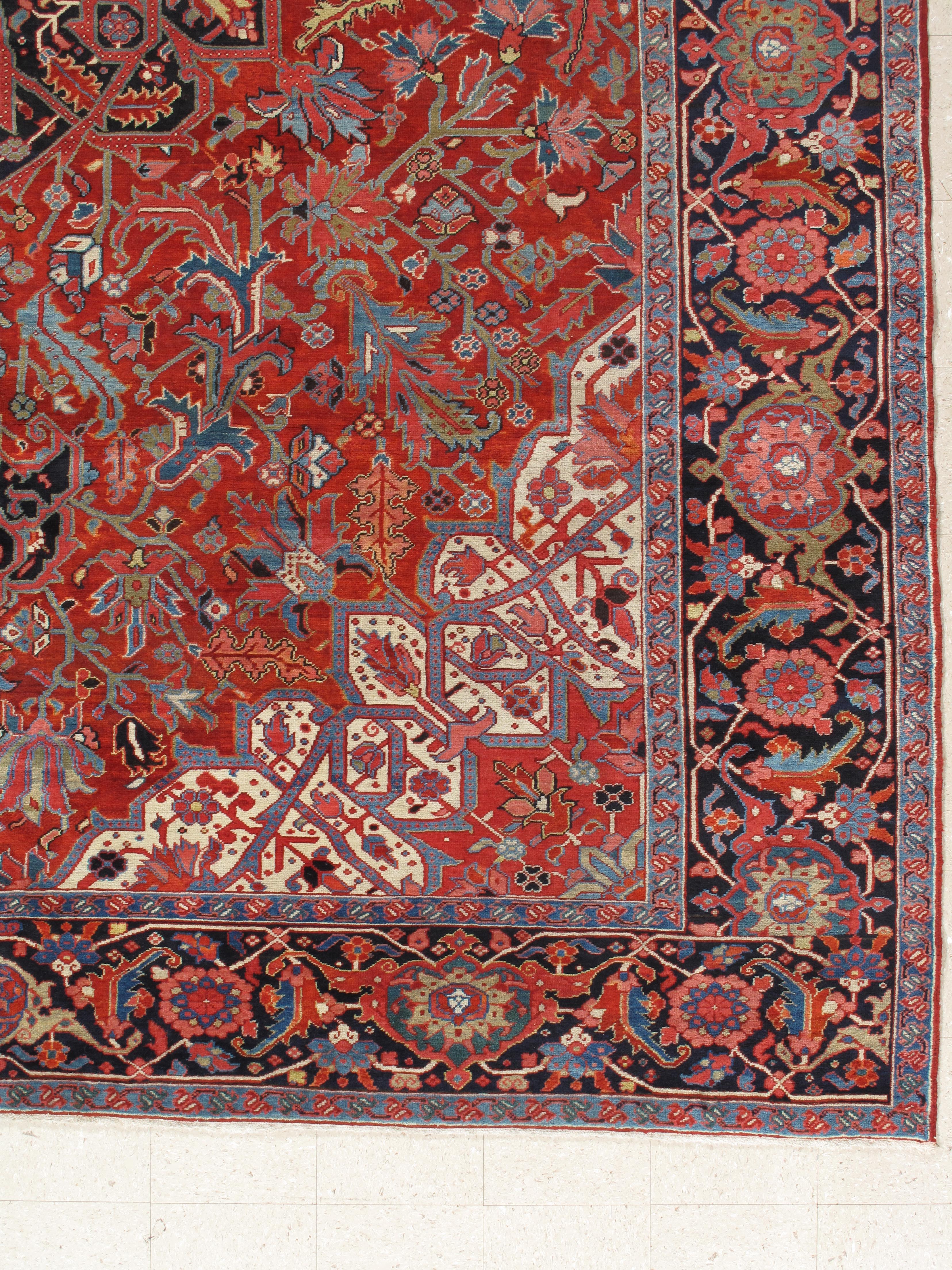 Alfombra persa antigua Heriz Alfombra oriental de lana hecha a mano, óxido, azul marino, marfil, dorado Estilo Adán en venta