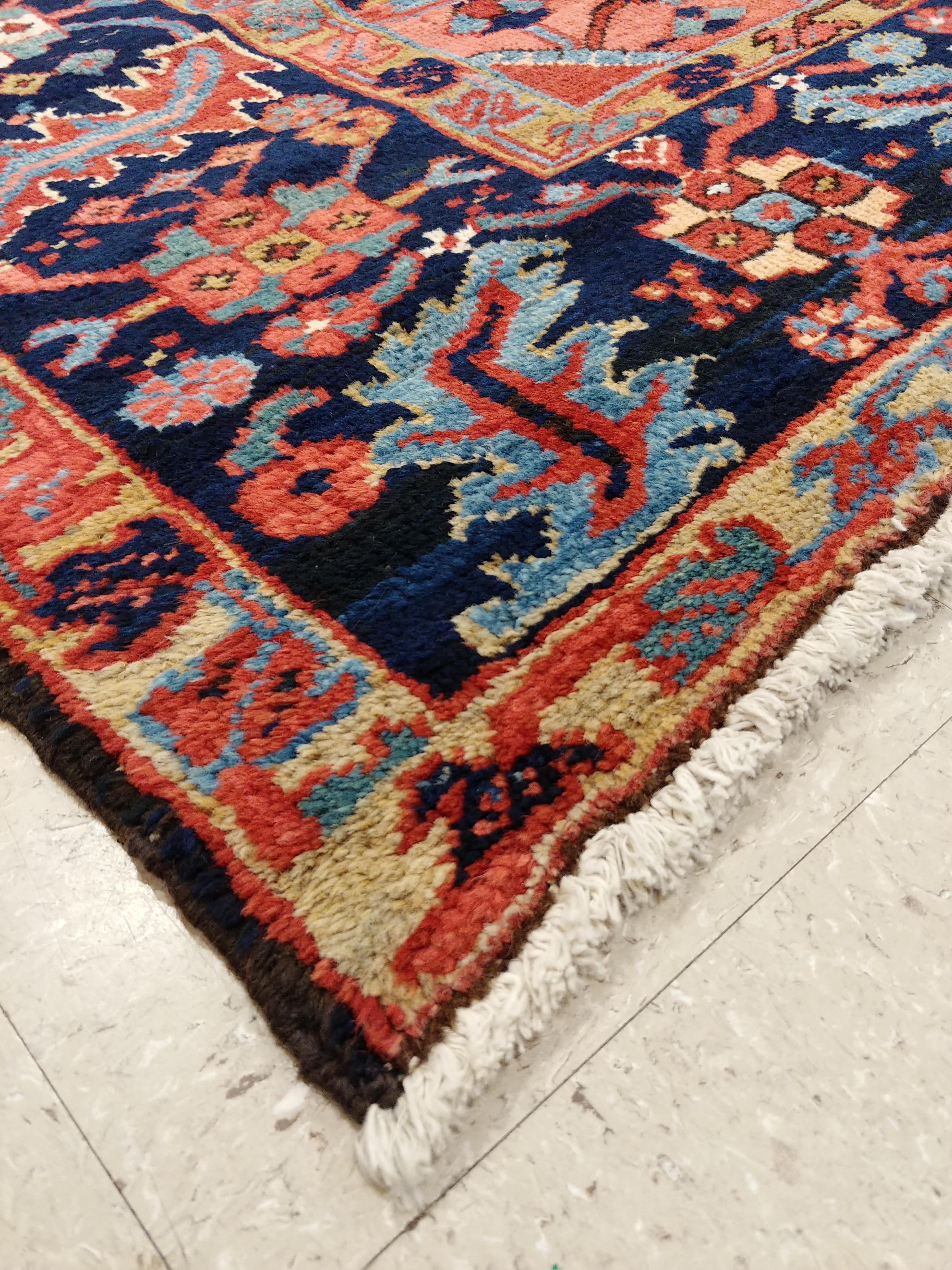 Antique Persian Heriz Carpet, Handmade Wool Oriental Rug, Rust, Navy, Lt Blue In Excellent Condition In Port Washington, NY