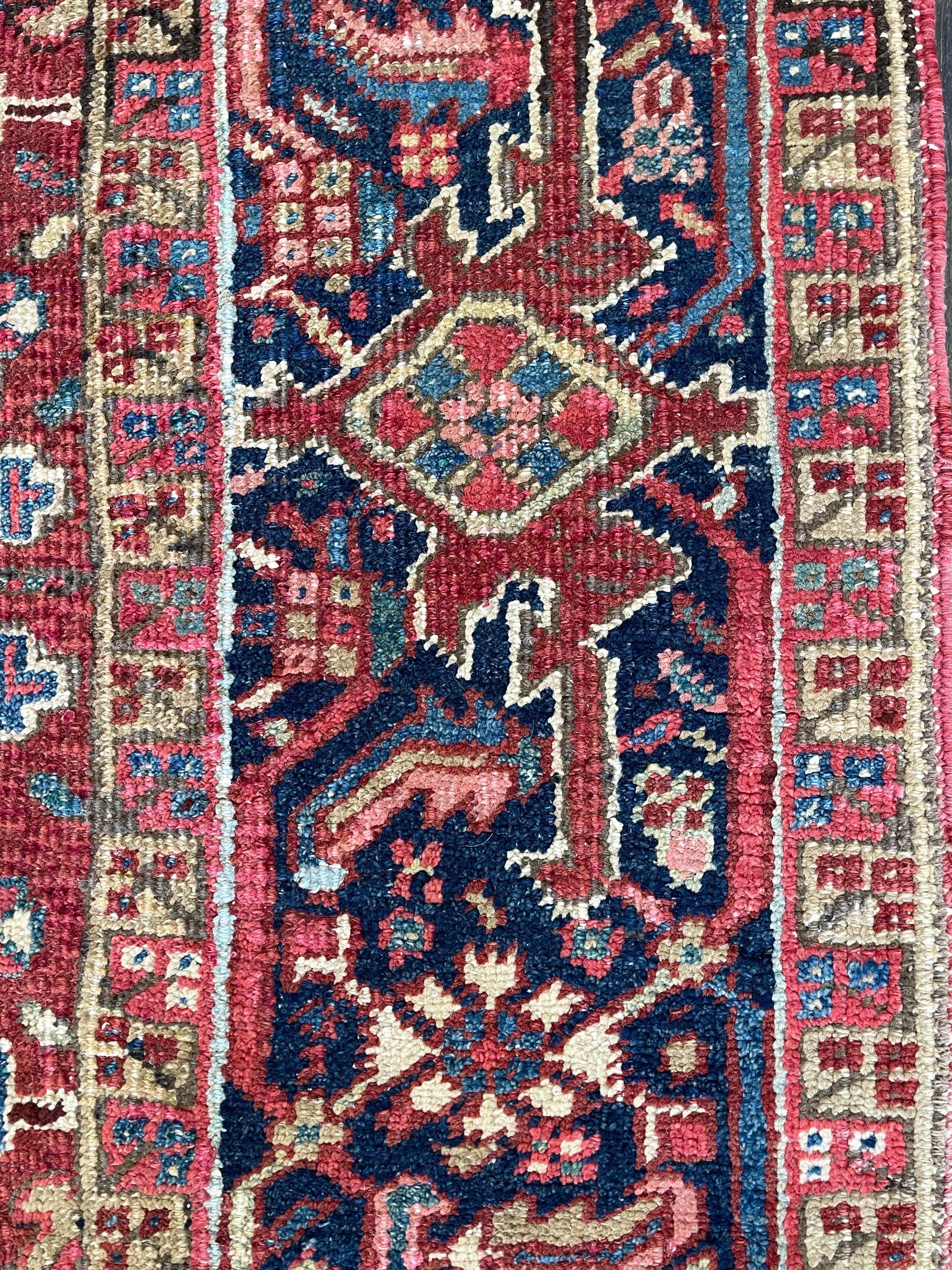 Antique Persian Heriz circa 1920 For Sale 2