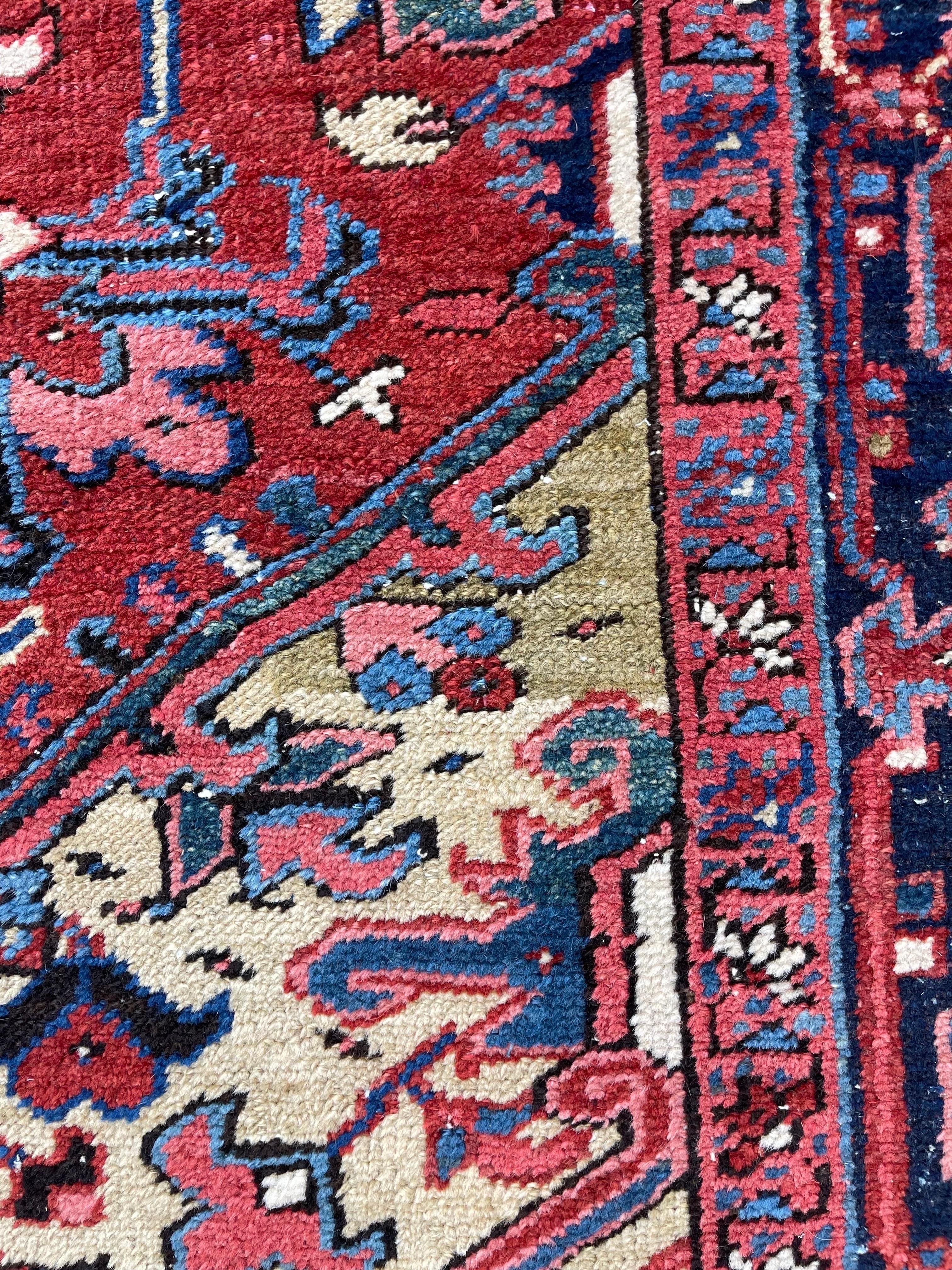 Antique Persian Heriz circa 1920 For Sale 4