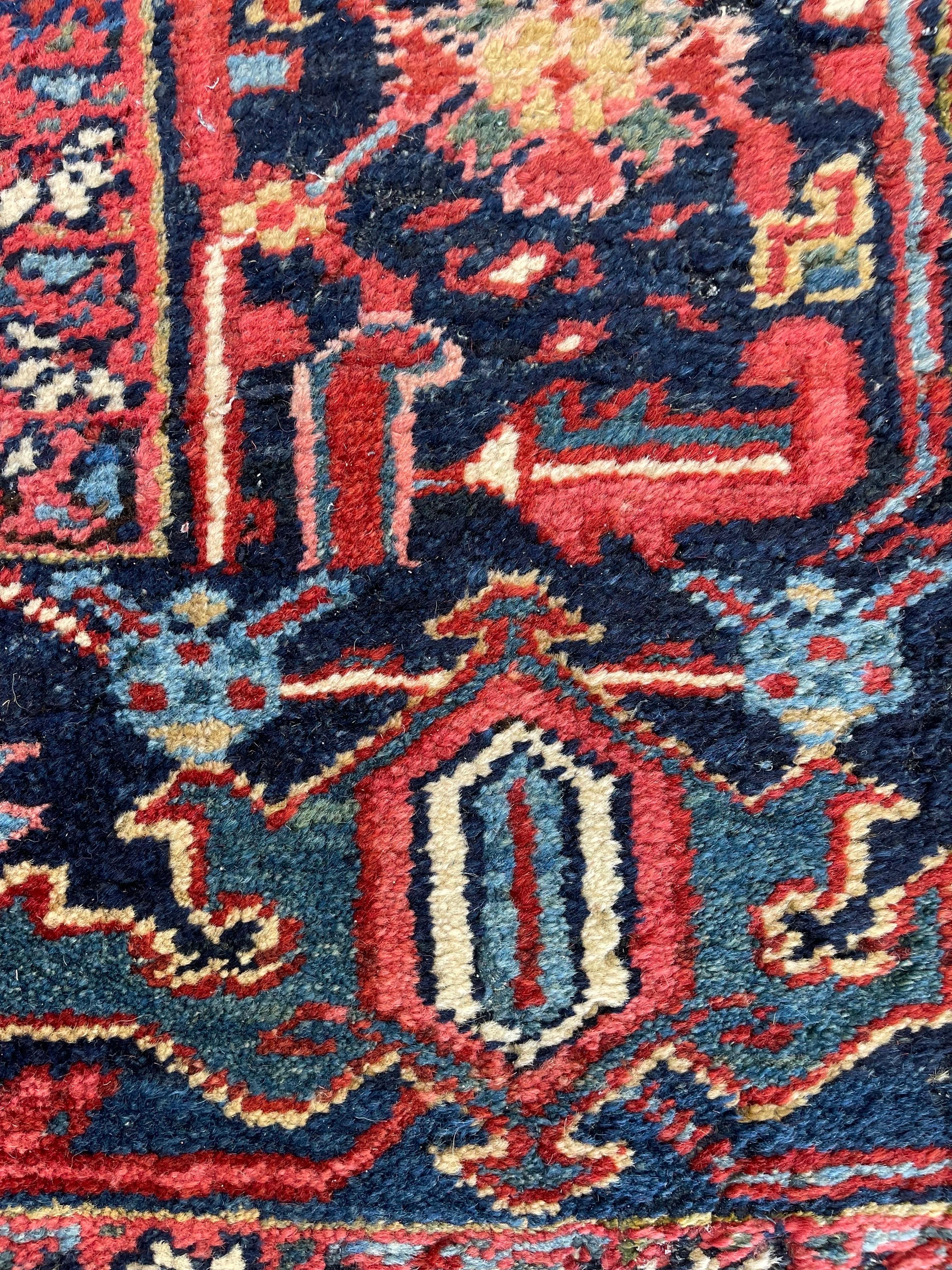 Antique Persian Heriz circa 1920 For Sale 6