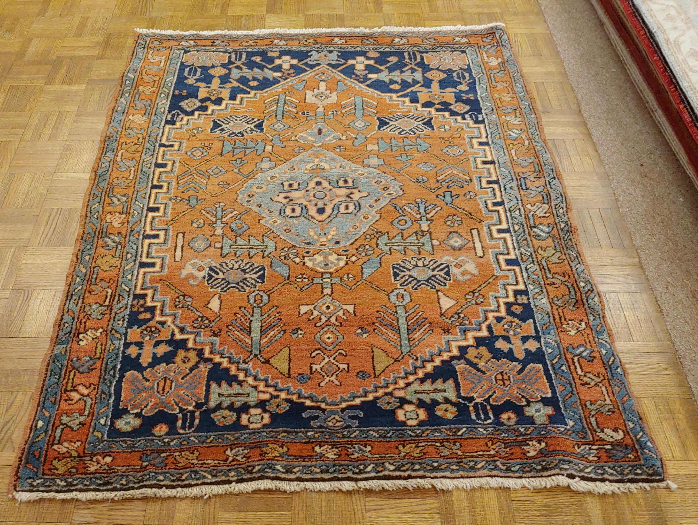 Heriz Serapi Antique Persian Heriz Geometric Design Soft Rust, Wool, Scatter Size, 1915