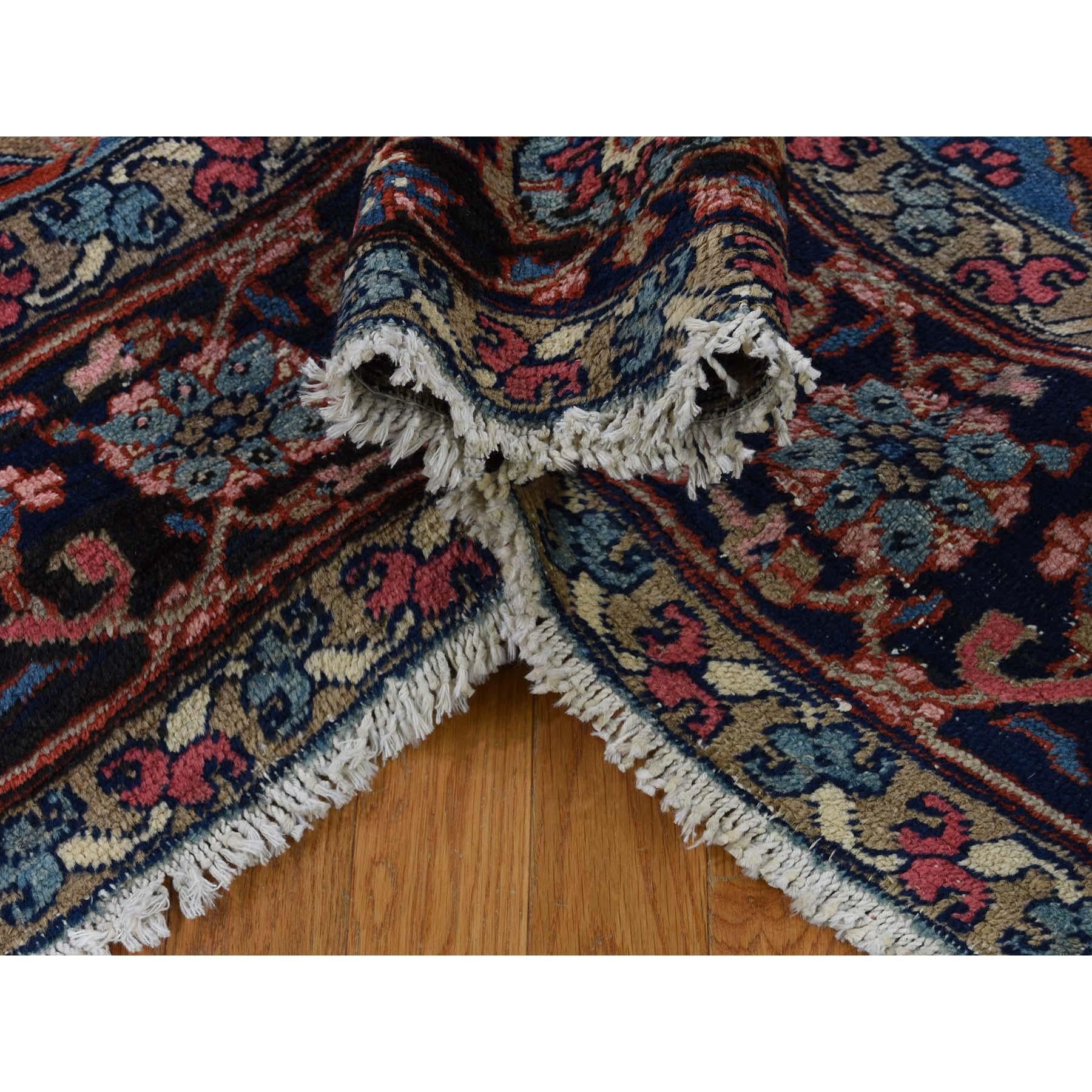 Wool Antique Persian Heriz Good Condition Flower Design Hand-Knotted Oriental Rug