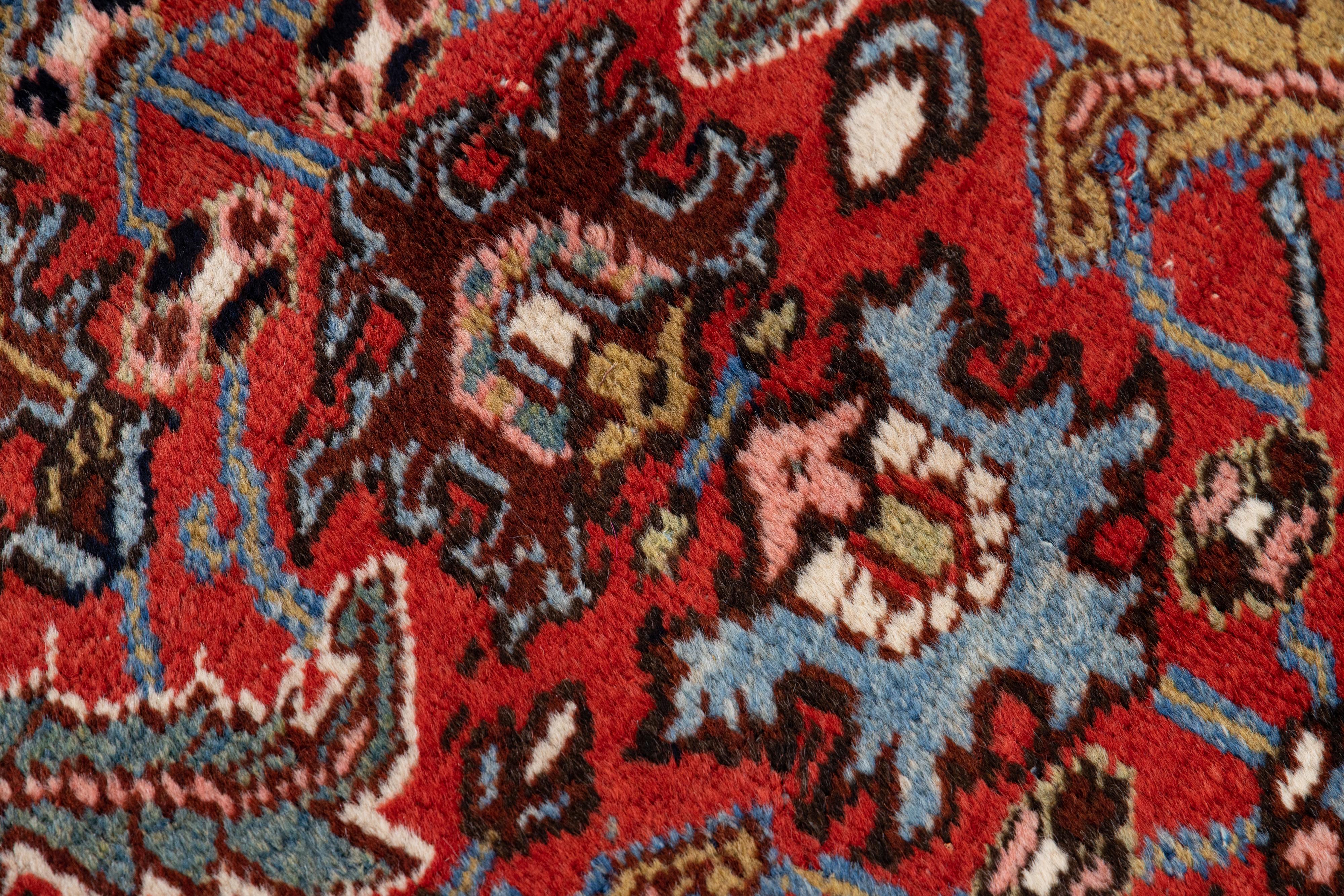 20th Century Antique Persian Heriz Handmade Allover Pattern Red Wool Rug  For Sale