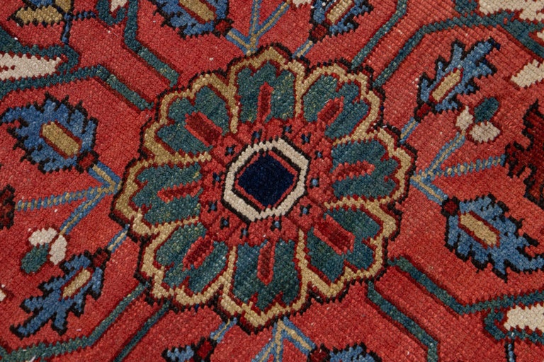 Rare Meina ancien, type Hériz, 215 x 277 cm, laine nouée m