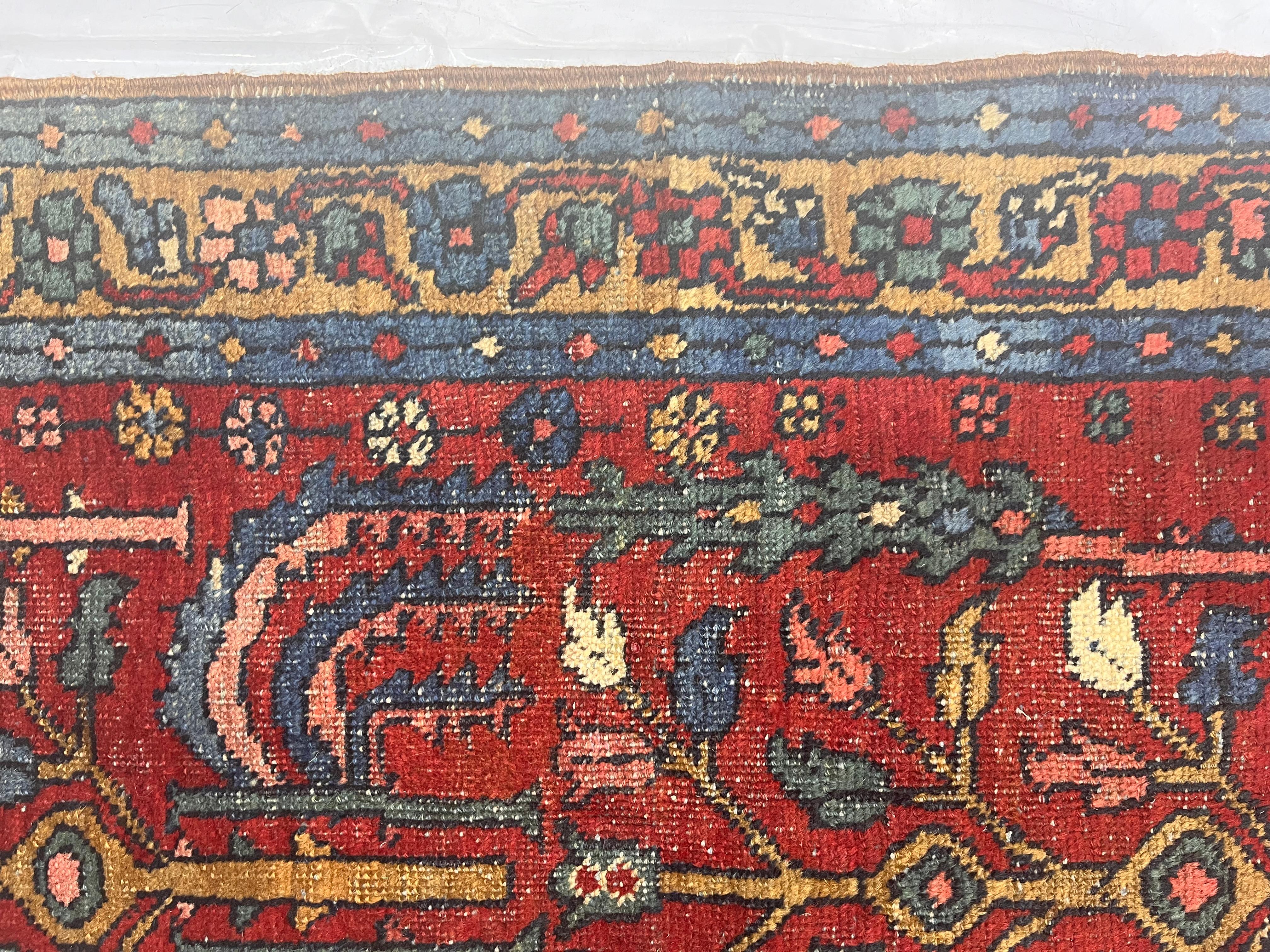 Antiker persischer Heriz-Teppich 2'9