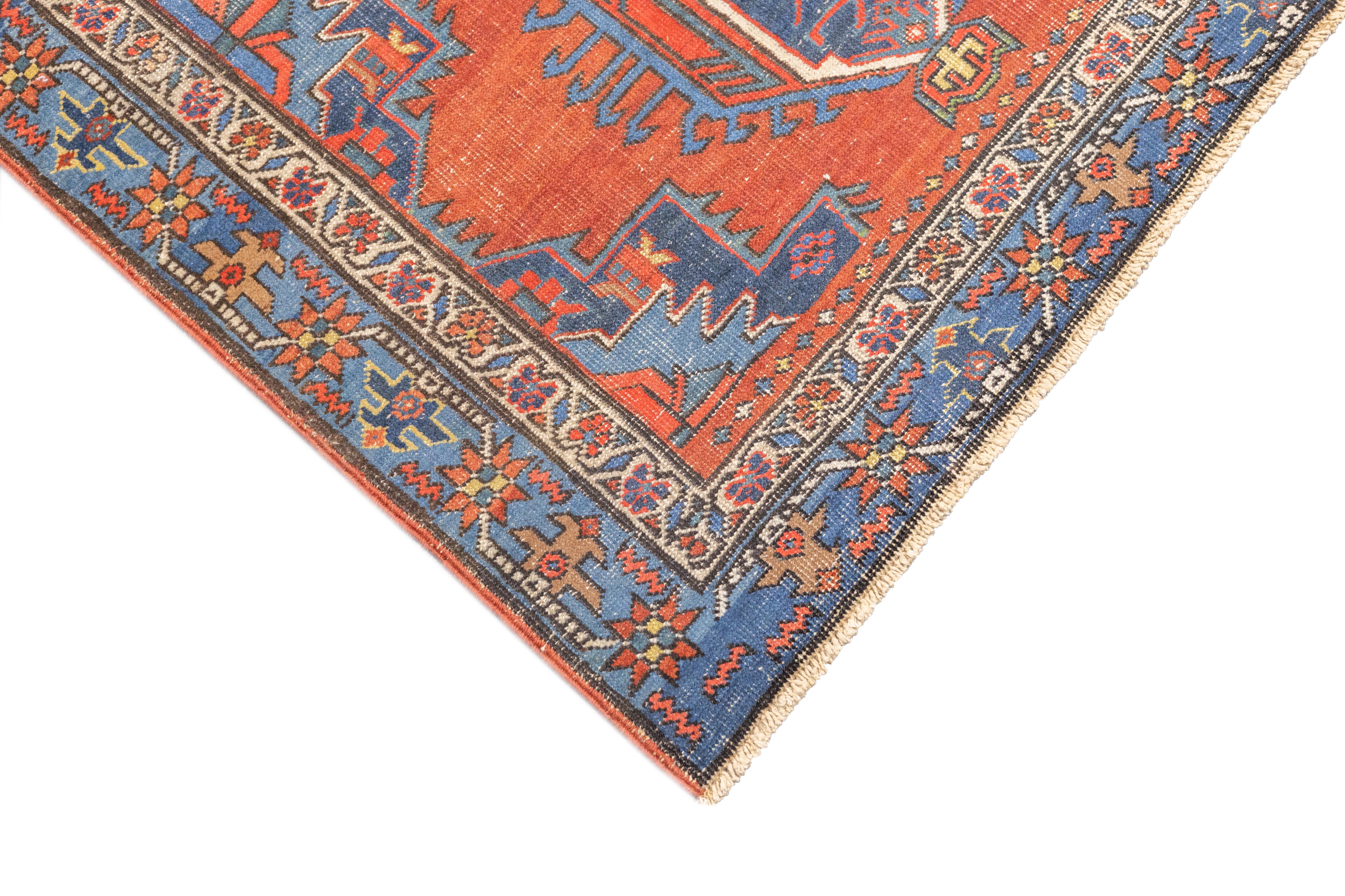 Antique Persian Heriz Rug 3'10'' x 4'5'' In Good Condition For Sale In New York, NY
