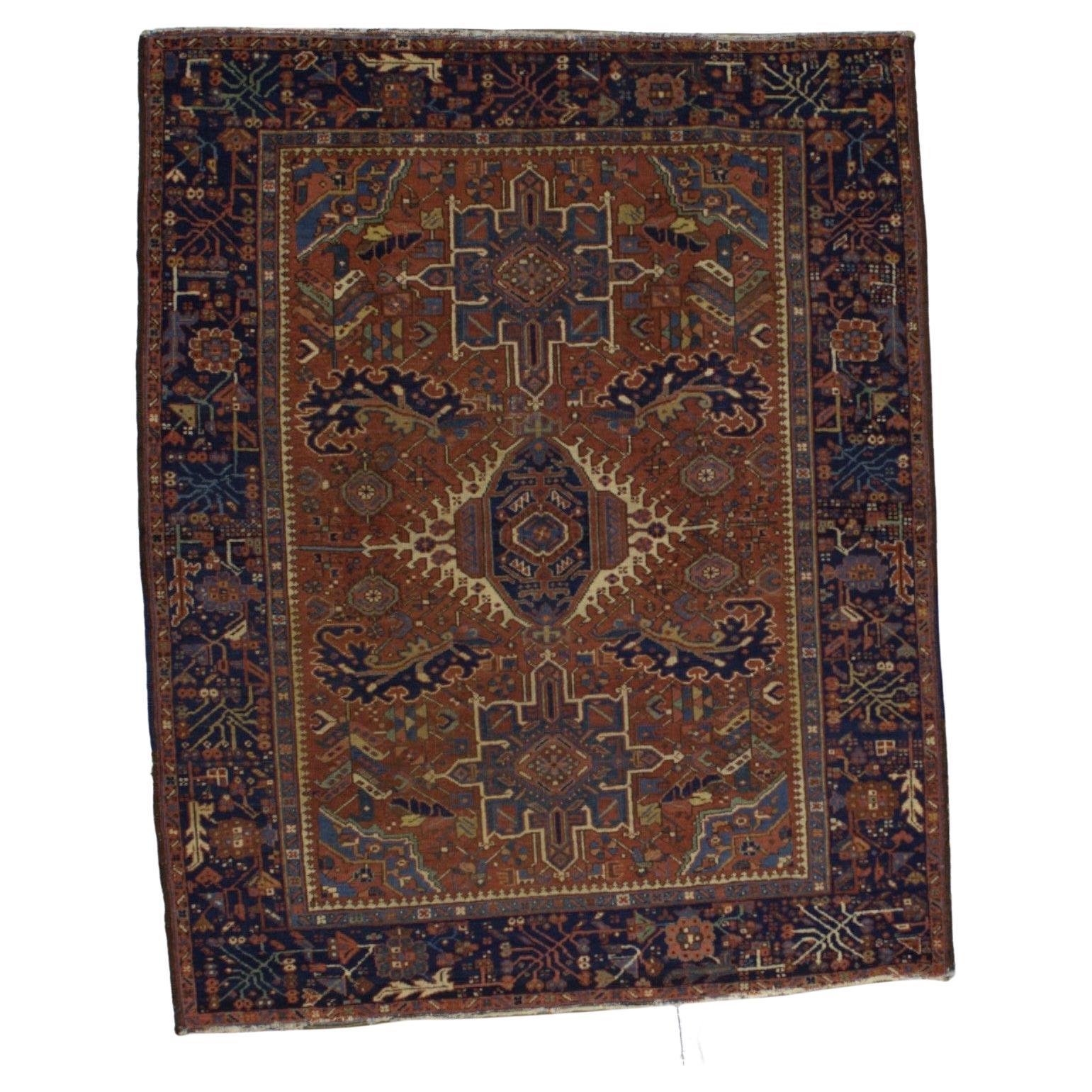 Tapis persan antique Heriz 4'10" x 6'2"