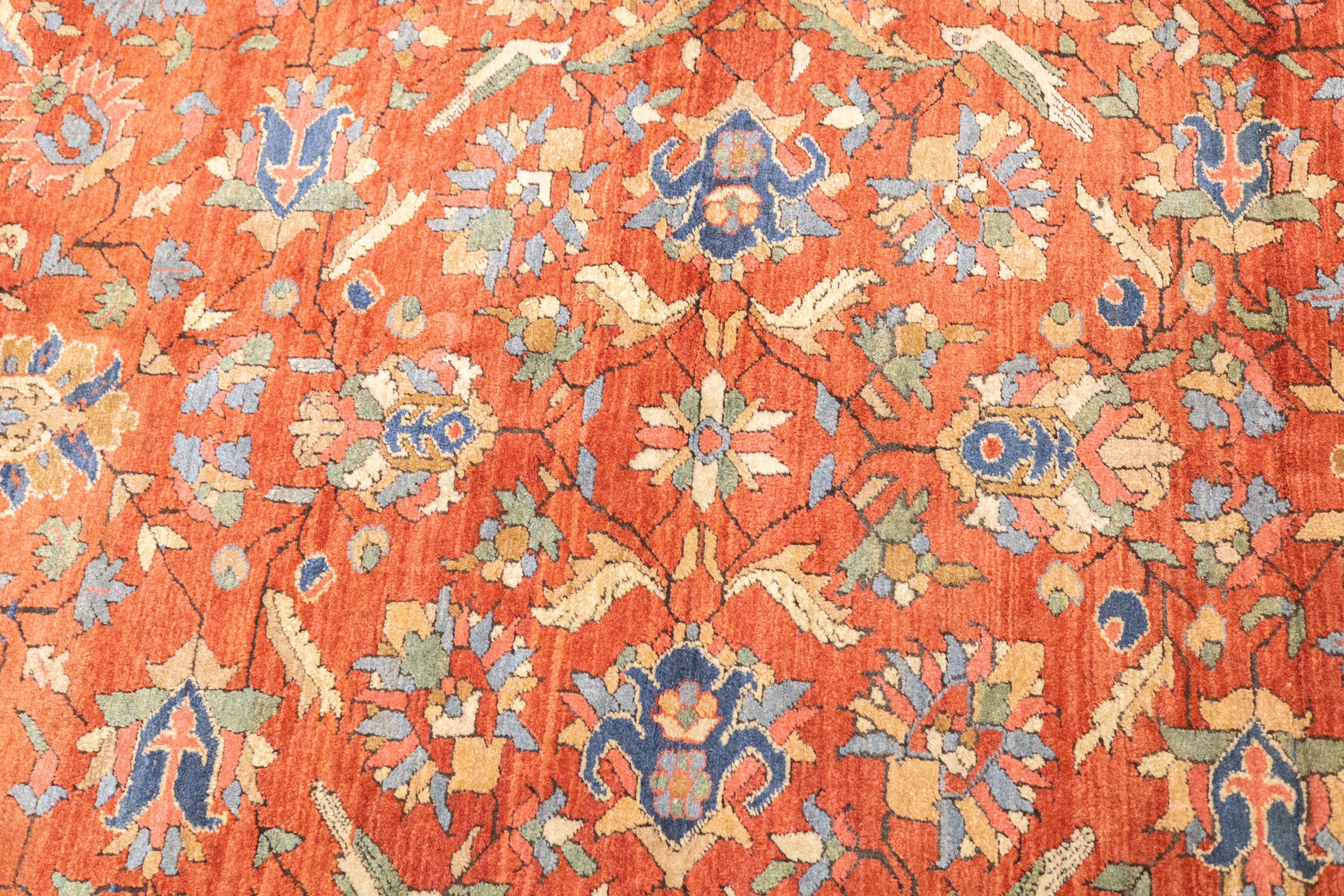 19th Century Antique Persian Heriz Rug 4'10'' x 6'6'' For Sale