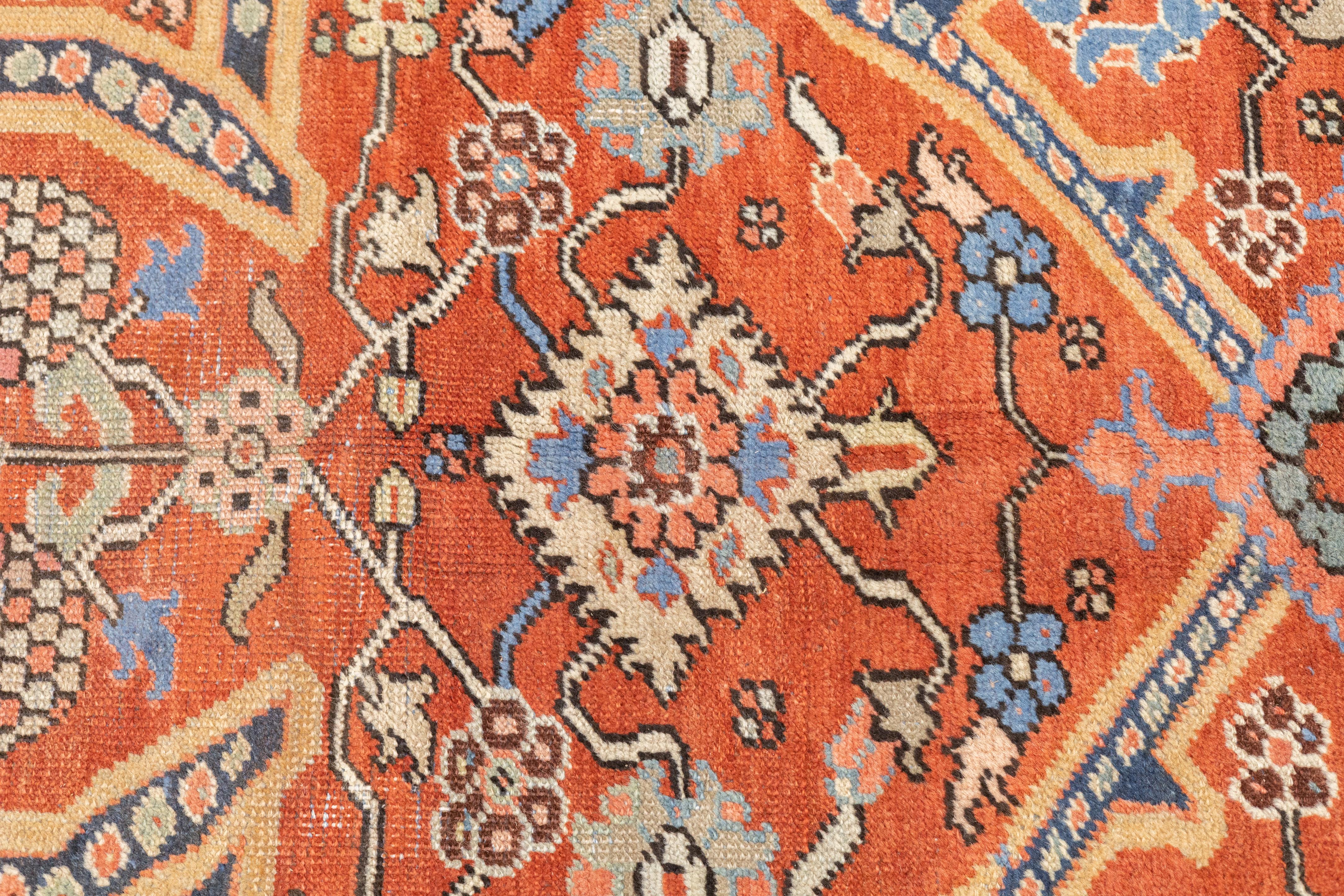 19th Century Antique Persian Heriz Rug 7'9'' x 10'5'' For Sale