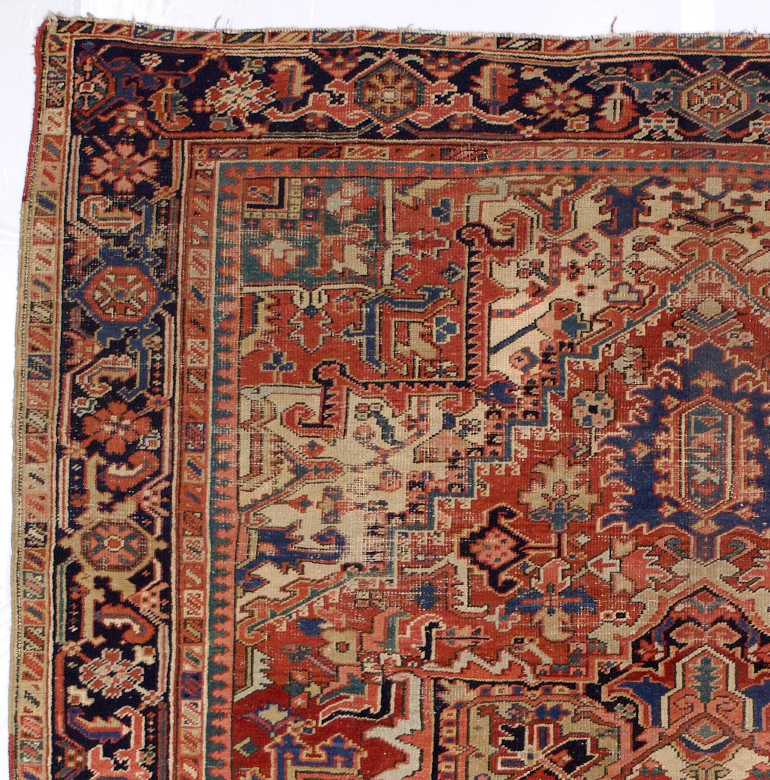 Perse Tapis persan antique Heriz 8'6