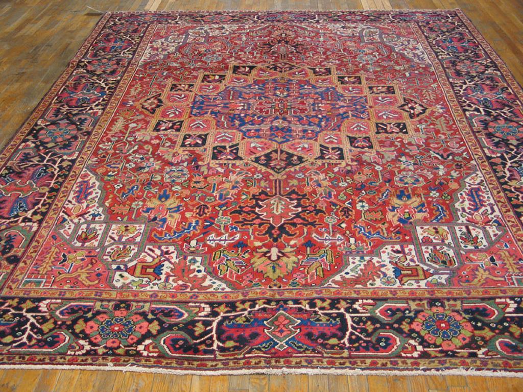 Hand-Knotted 1920s Persian Heriz Carpet ( 9' x 11' 11
