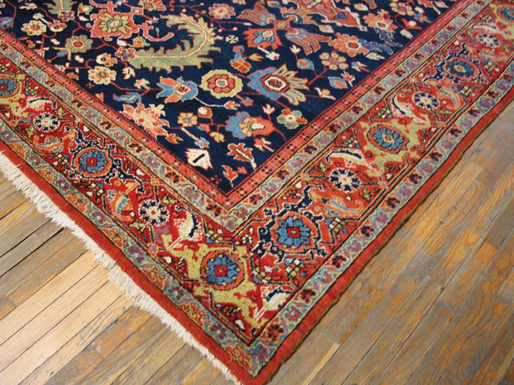 Heriz Serapi Early 20th Century  N.W. Persian Heriz Carpet ( 9'3