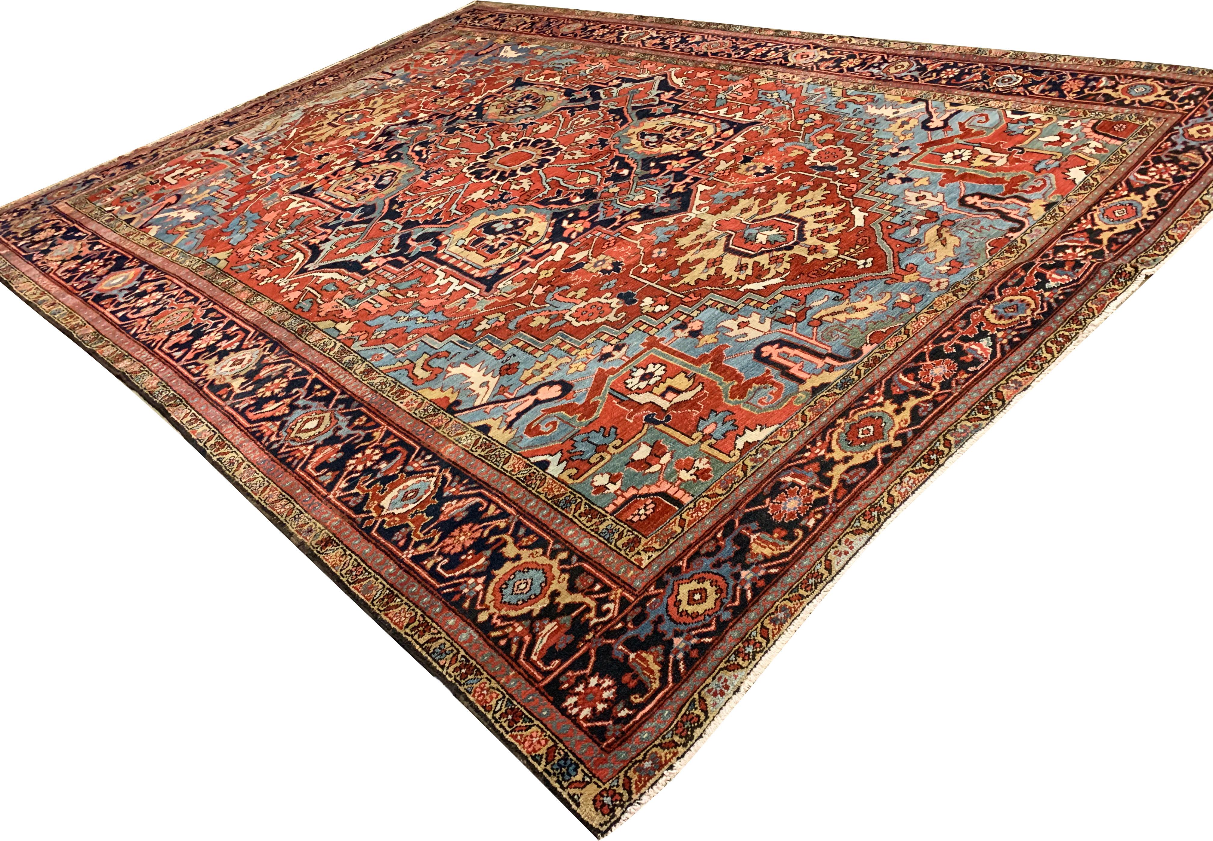 Annodato a mano Tappeto antico persiano Heriz 9'9 x 13'1 in vendita