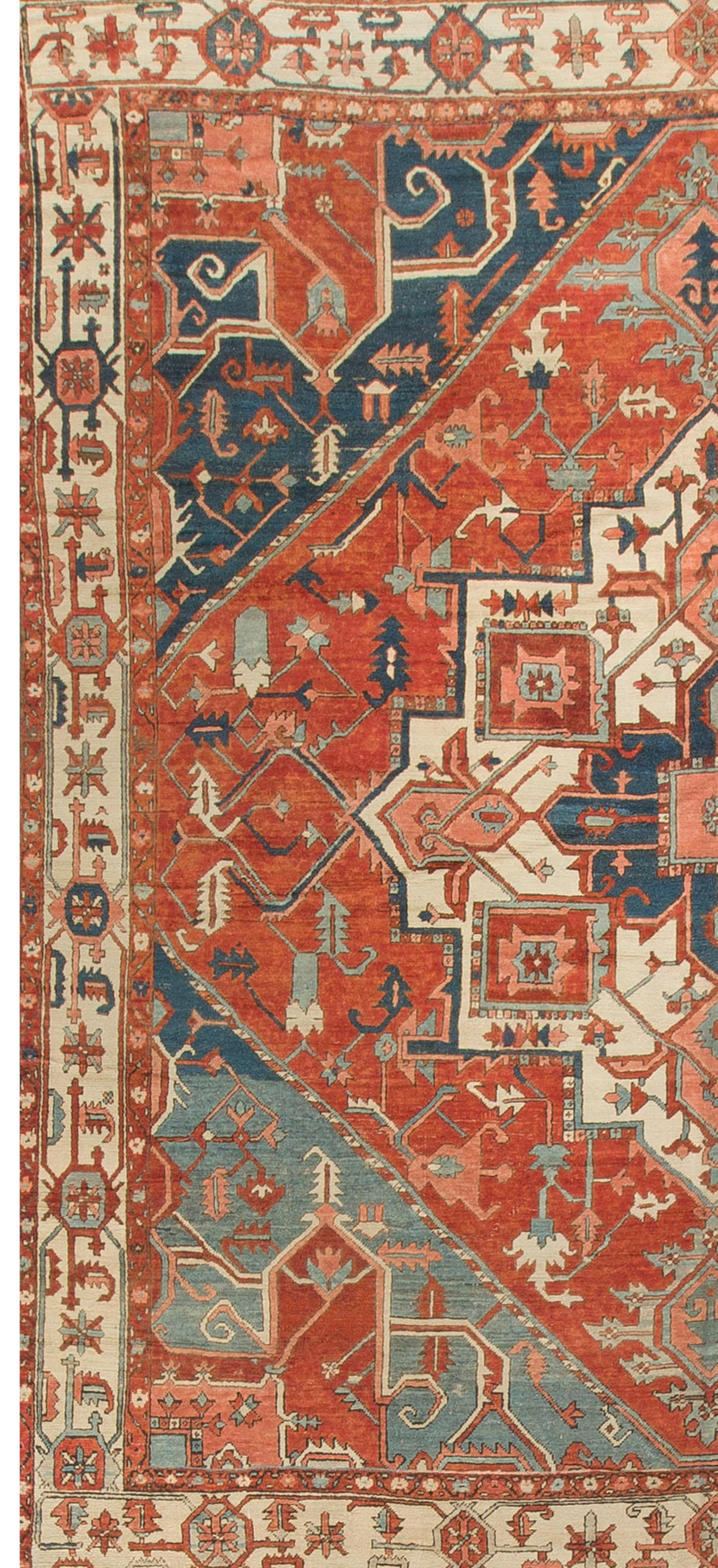 Hand-Woven Antique Persian Heriz Rug Carpet Circa 1890 For Sale