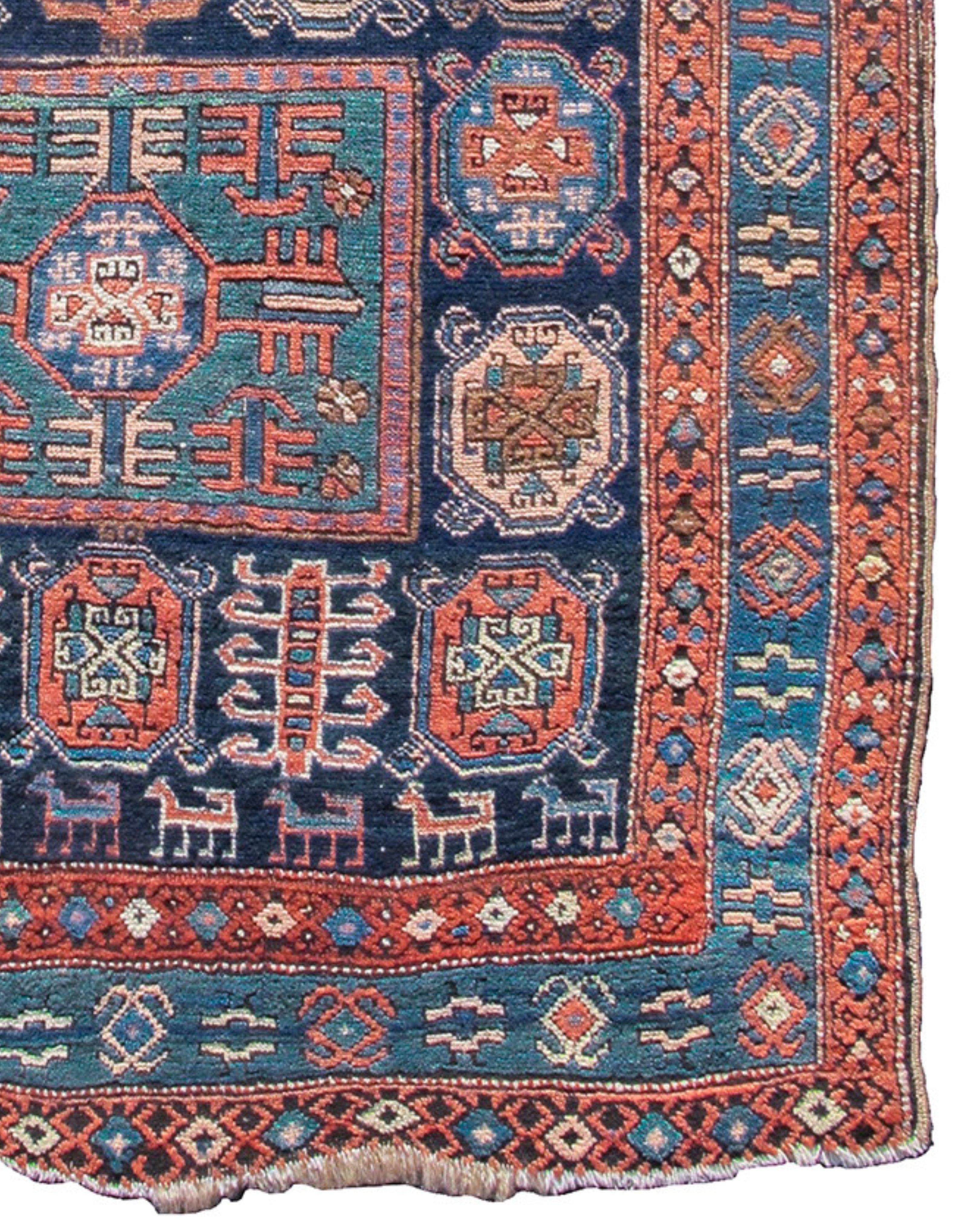20th Century Antique Persian Heriz Rug, Early 20th century For Sale