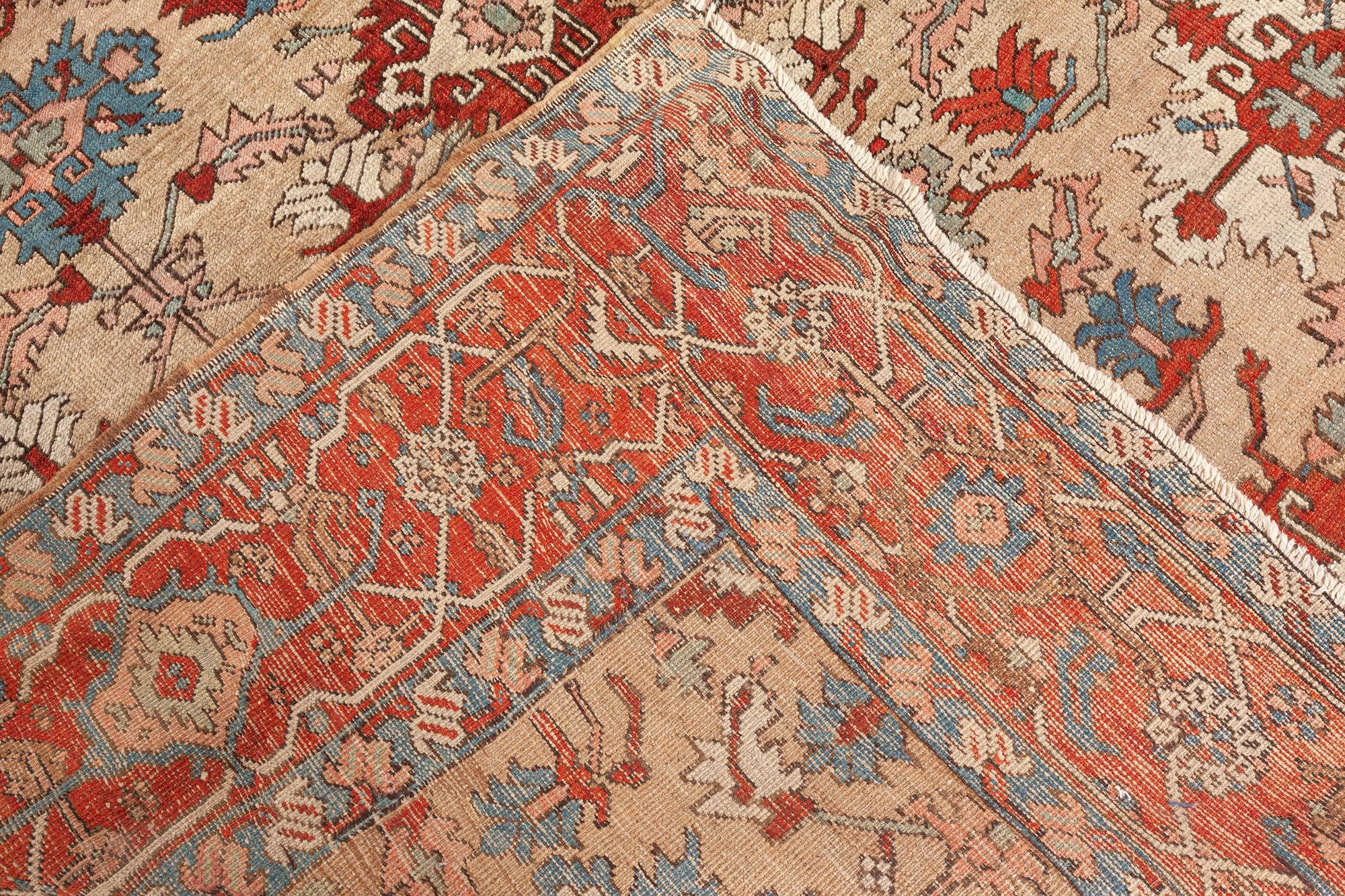 Antiker persischer Heriz-Teppich im Angebot 2
