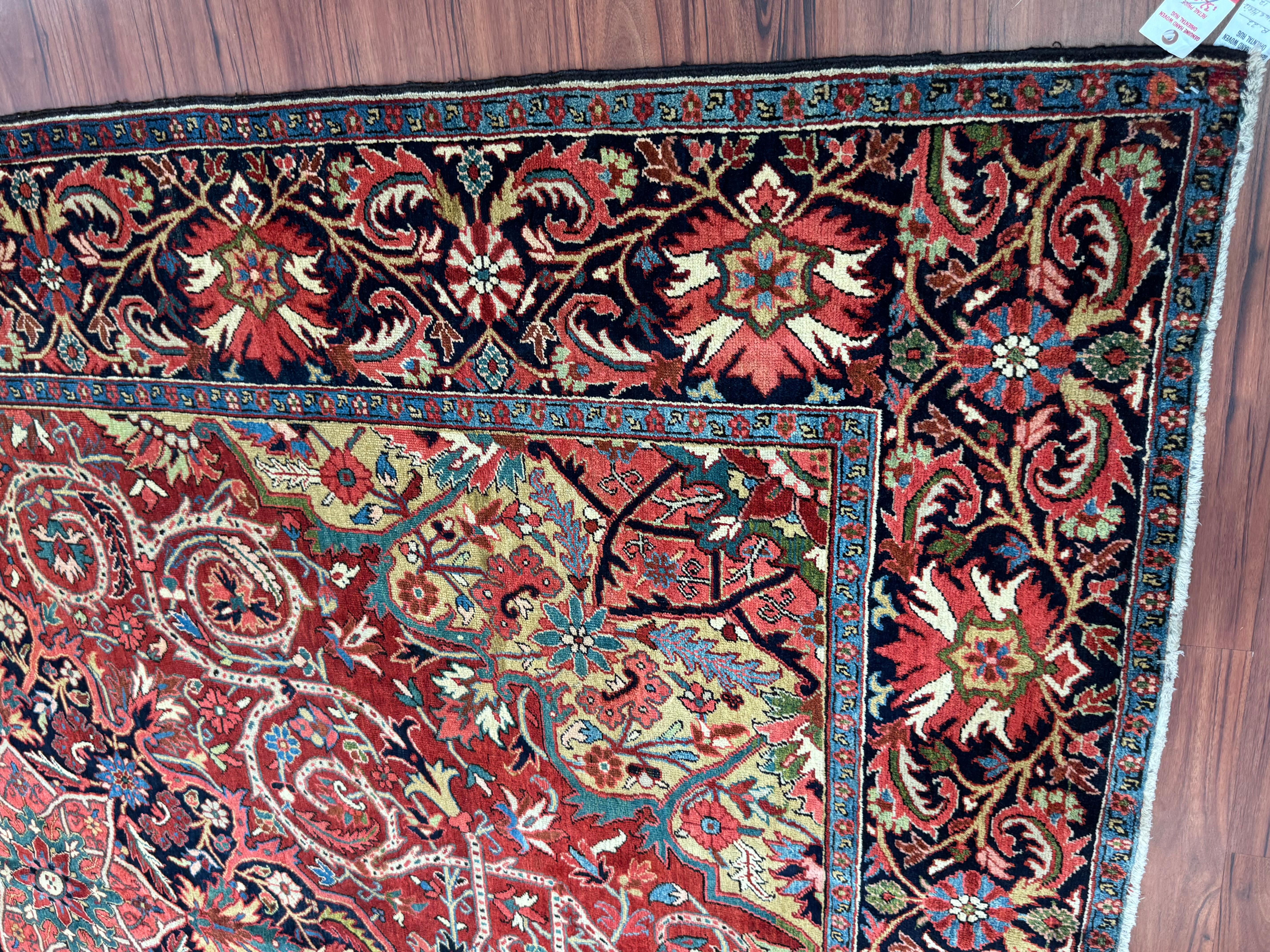 Antique Persian Heriz Rug For Sale 7