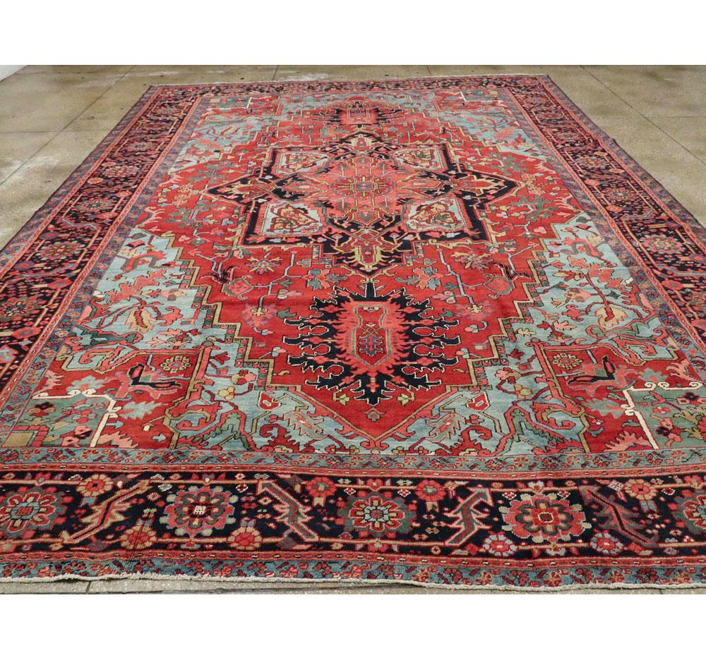 Antique Persian Heriz Rug In Good Condition In New York, NY