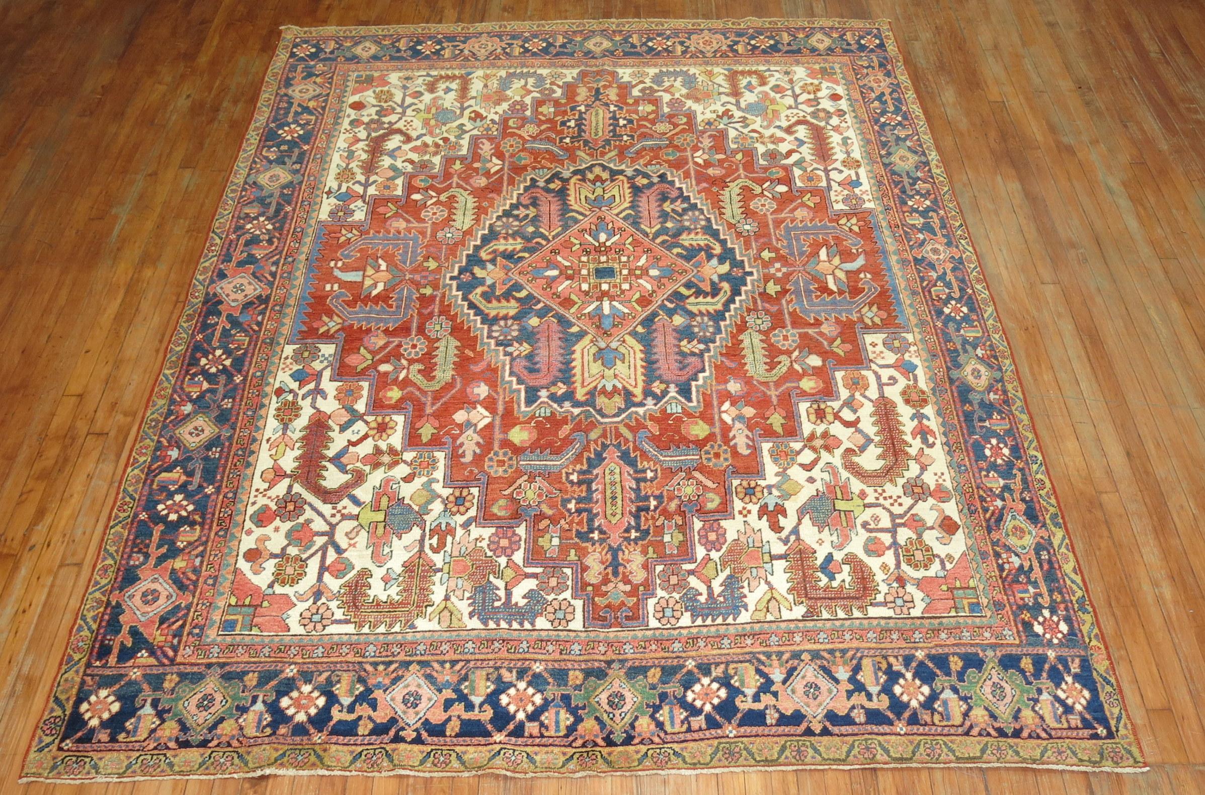 Traditional Antique Persian Heriz Rug In Good Condition In New York, NY
