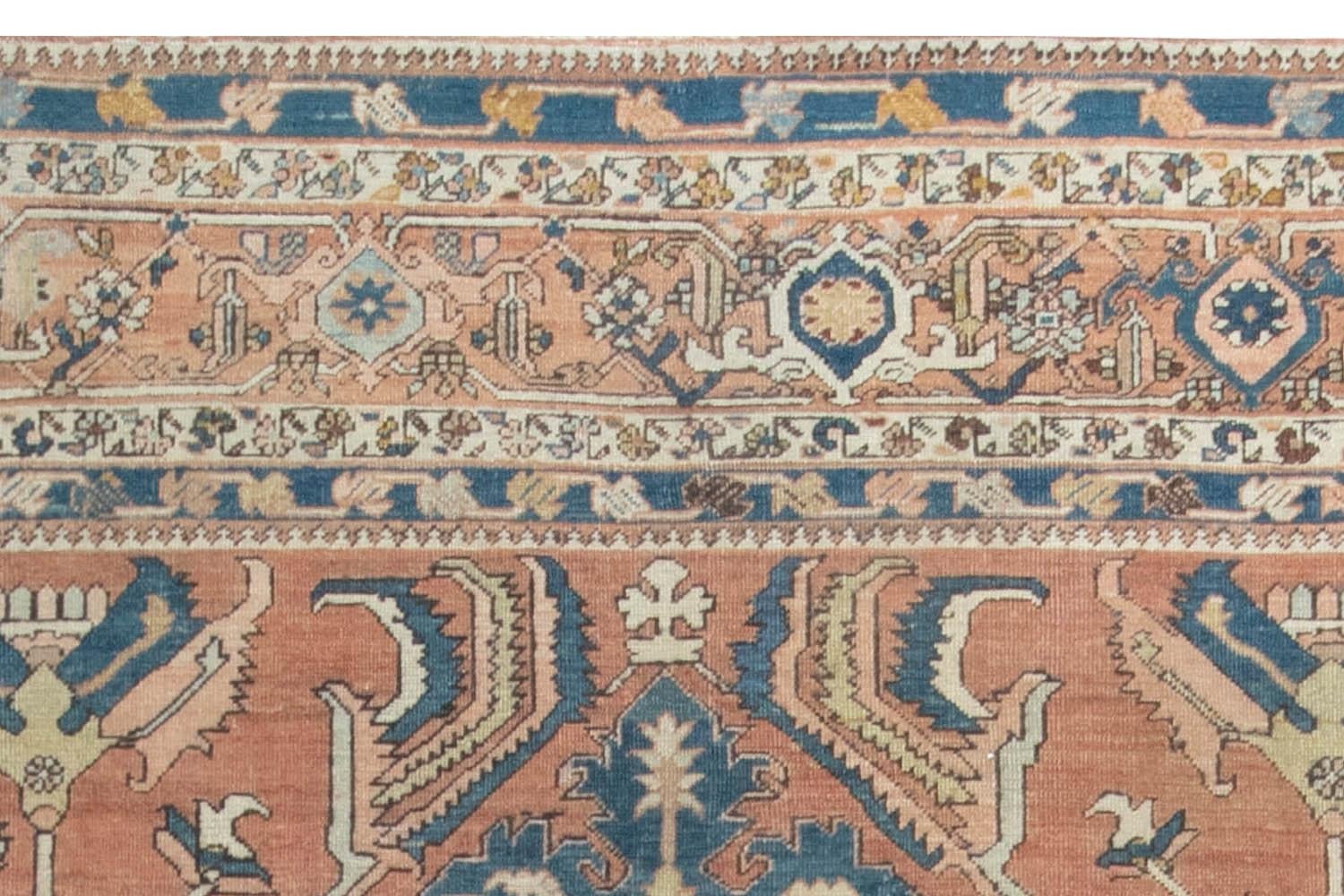 Antique Persian Heriz Brown & Navy Blue Handwoven Wool Rug im Zustand „Gut“ in New York, NY
