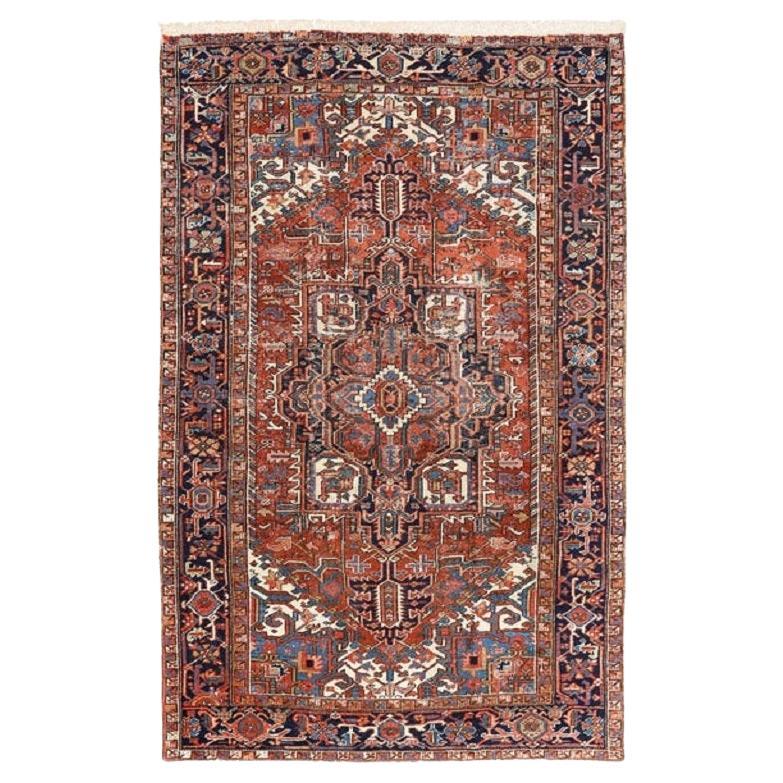 Antique Persian Heriz Rug - Size: 10'4x6'10