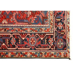 Antique Persian Heriz Rug - Size: 9'2x7'5