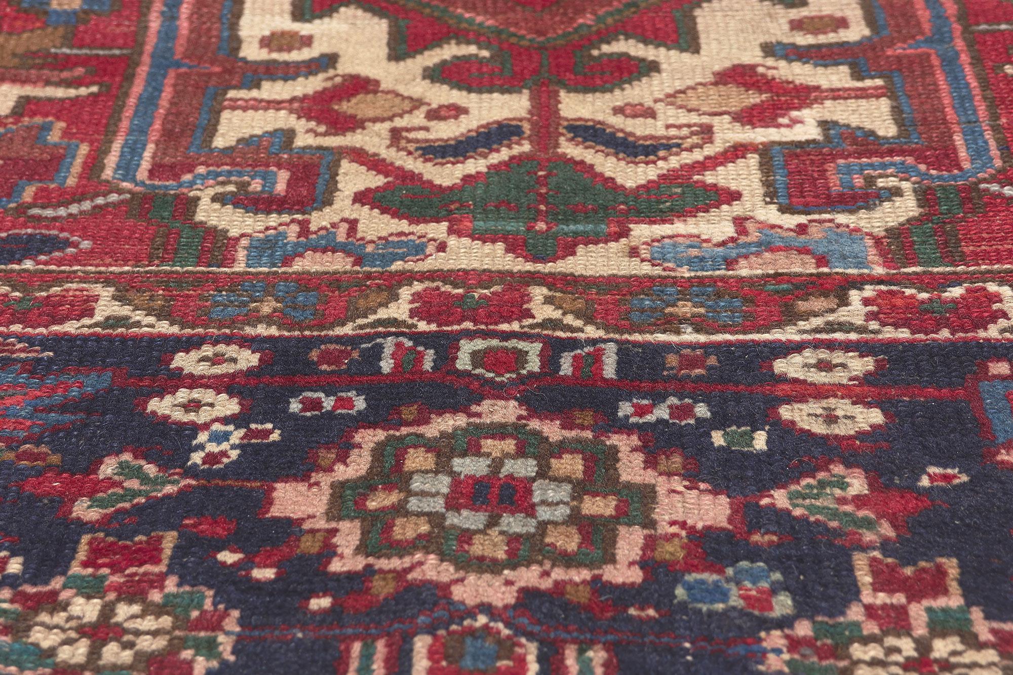 Antique Persian Heriz Rug, Timeless Appeal Meets Modern Elegance In Good Condition For Sale In Dallas, TX