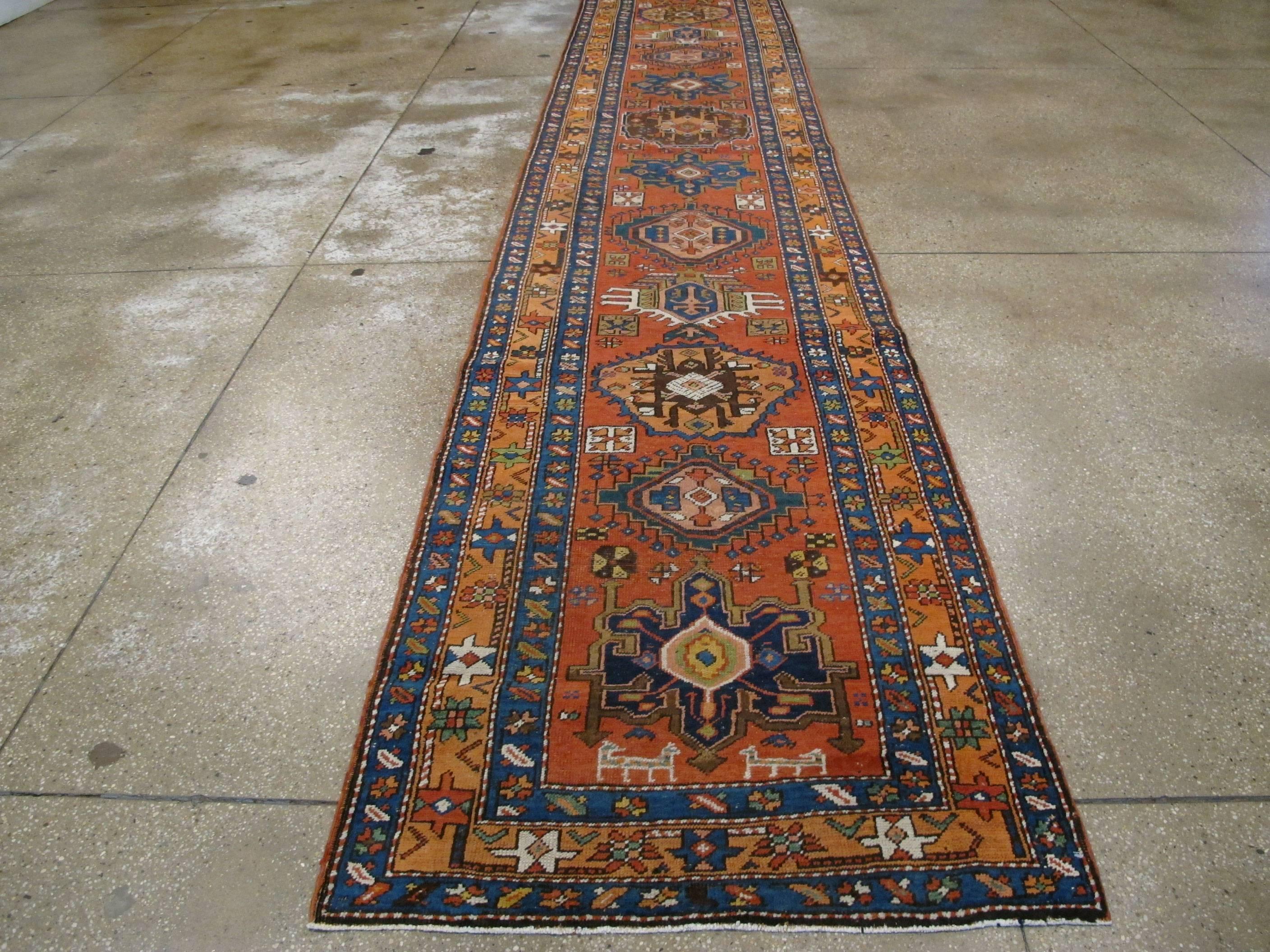 Antique Persian Heriz Runner In Good Condition For Sale In New York, NY