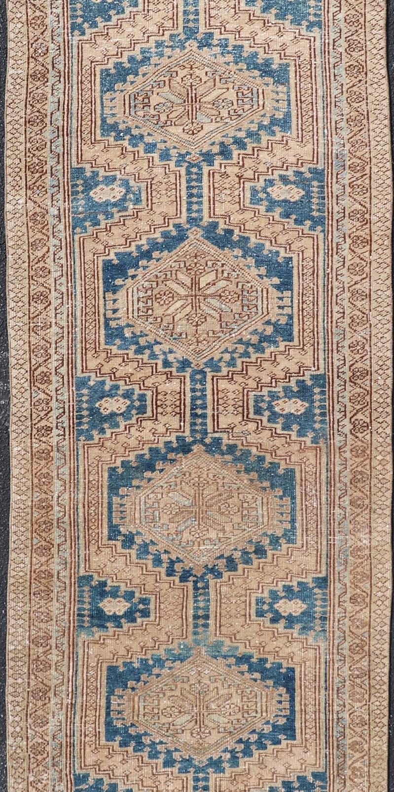 Perse Tapis de couloir Heriz persan ancien au design géométrique beige et bleu 3'0