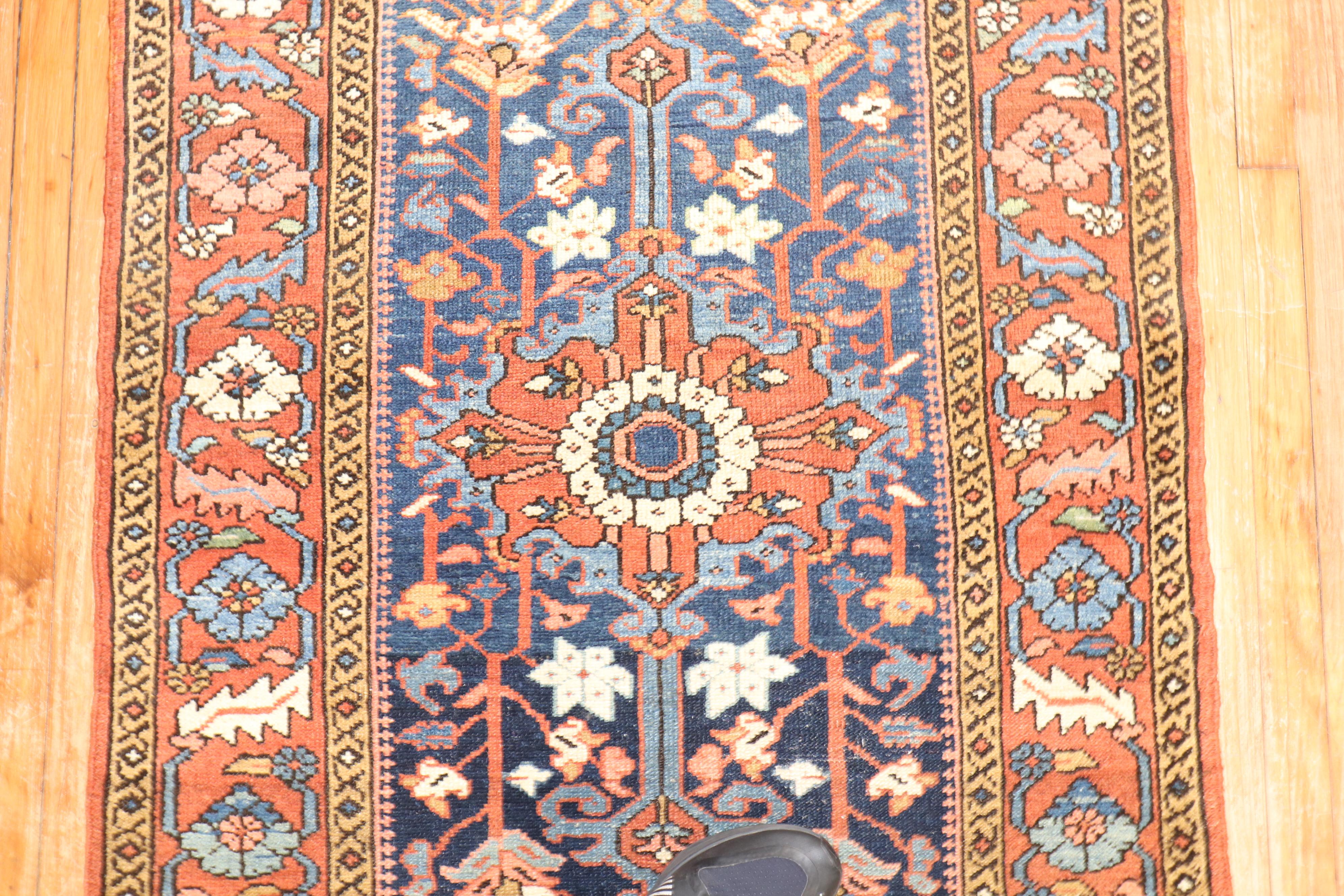 Mid-20th Century Antique Persian Heriz Scatter Rug For Sale