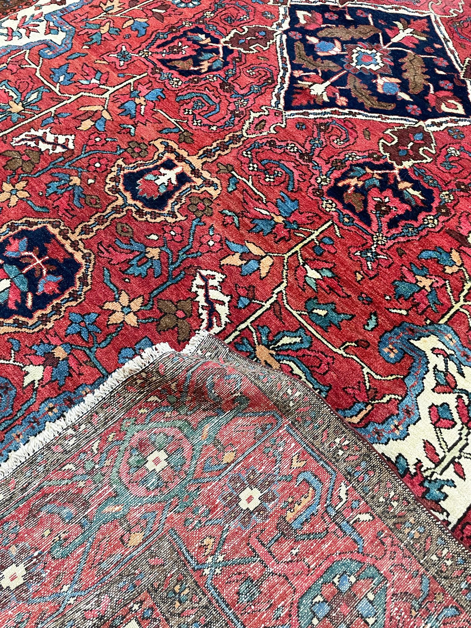 20th Century Antique Persian  Heriz/Serapi Carpet, circa-1910 #17402 For Sale