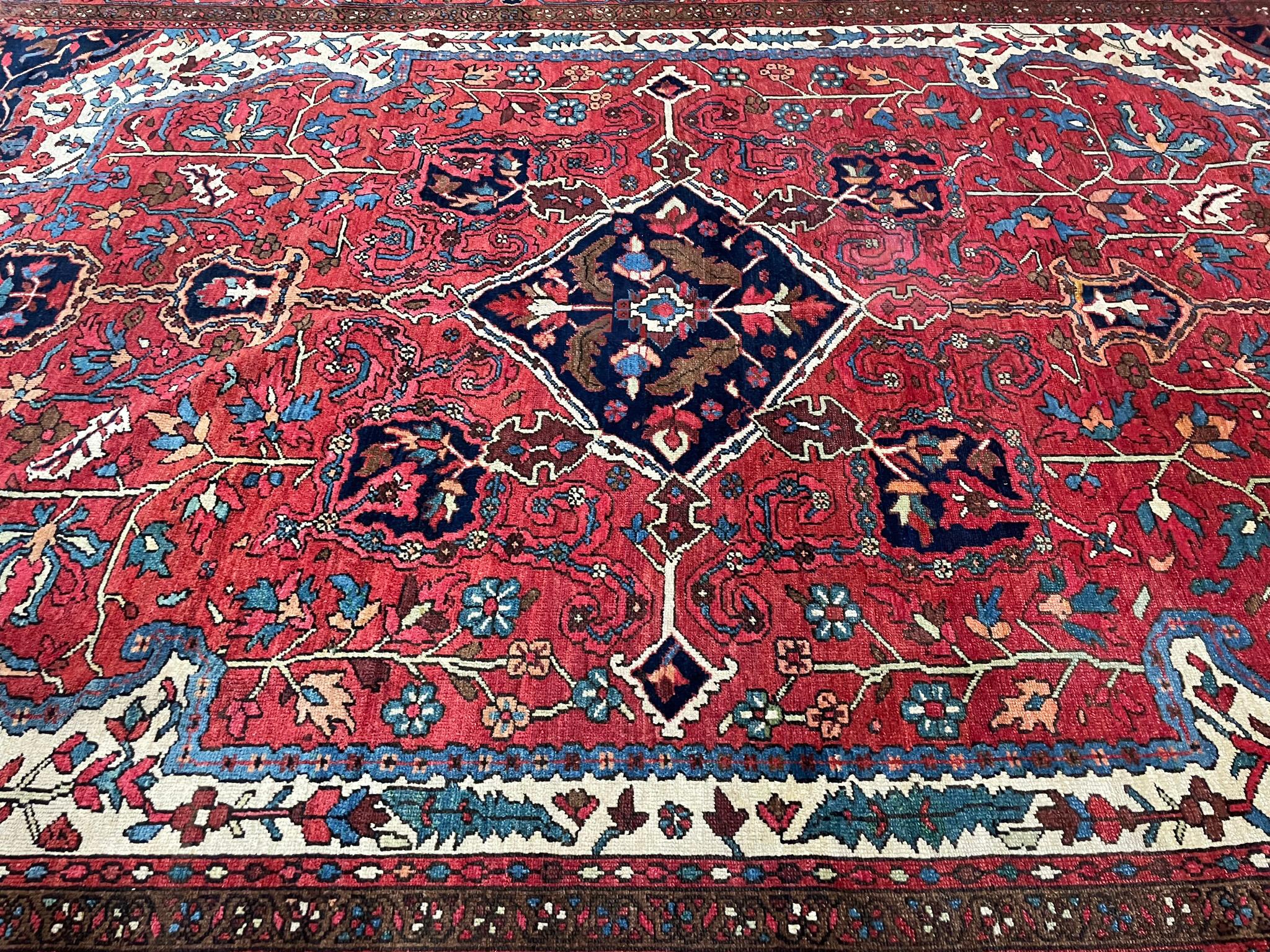 Wool Antique Persian  Heriz/Serapi Carpet, circa-1910 #17402 For Sale