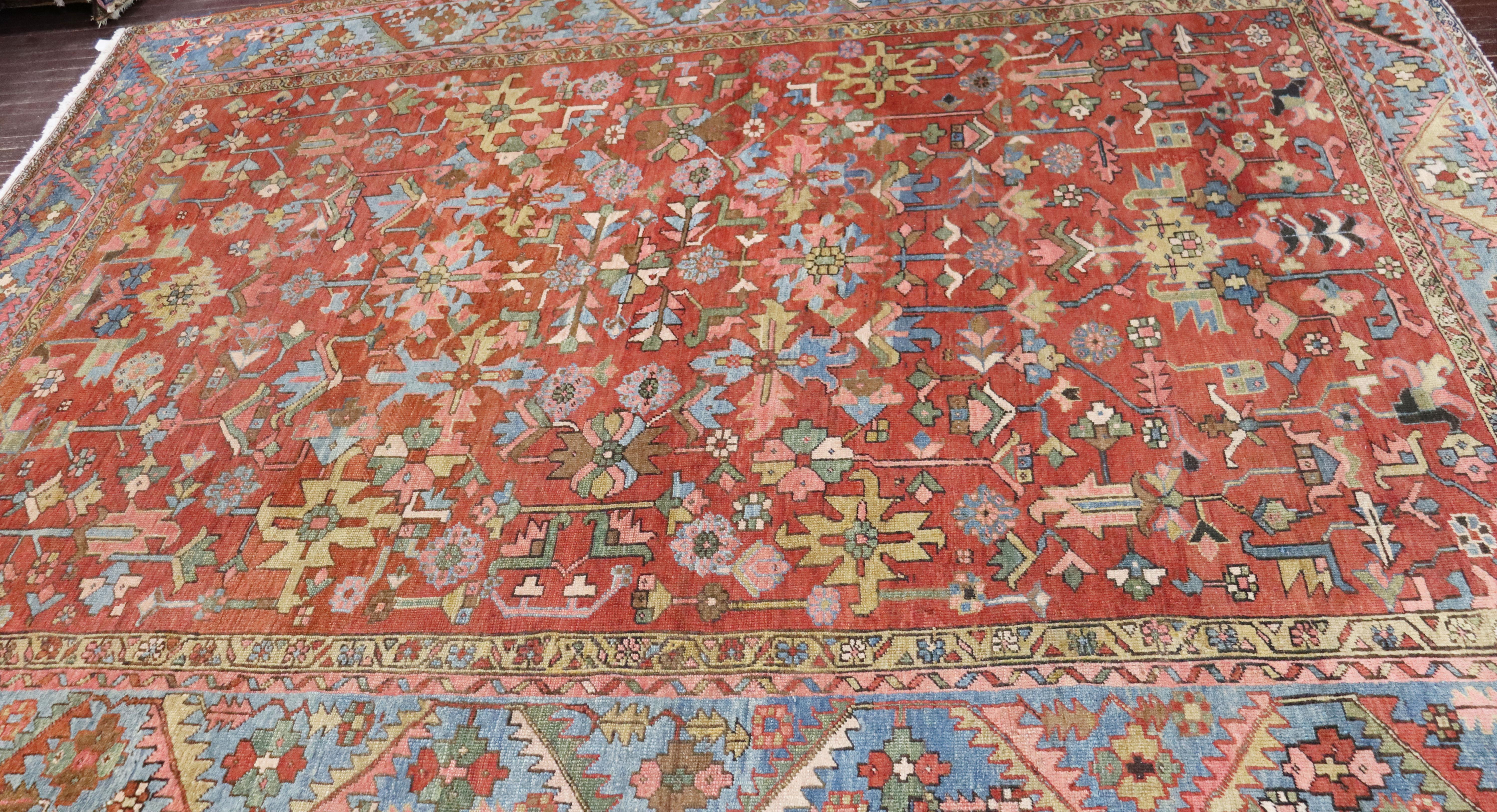 Antique Persian Heriz/Serapi Carpet, Room Size 1