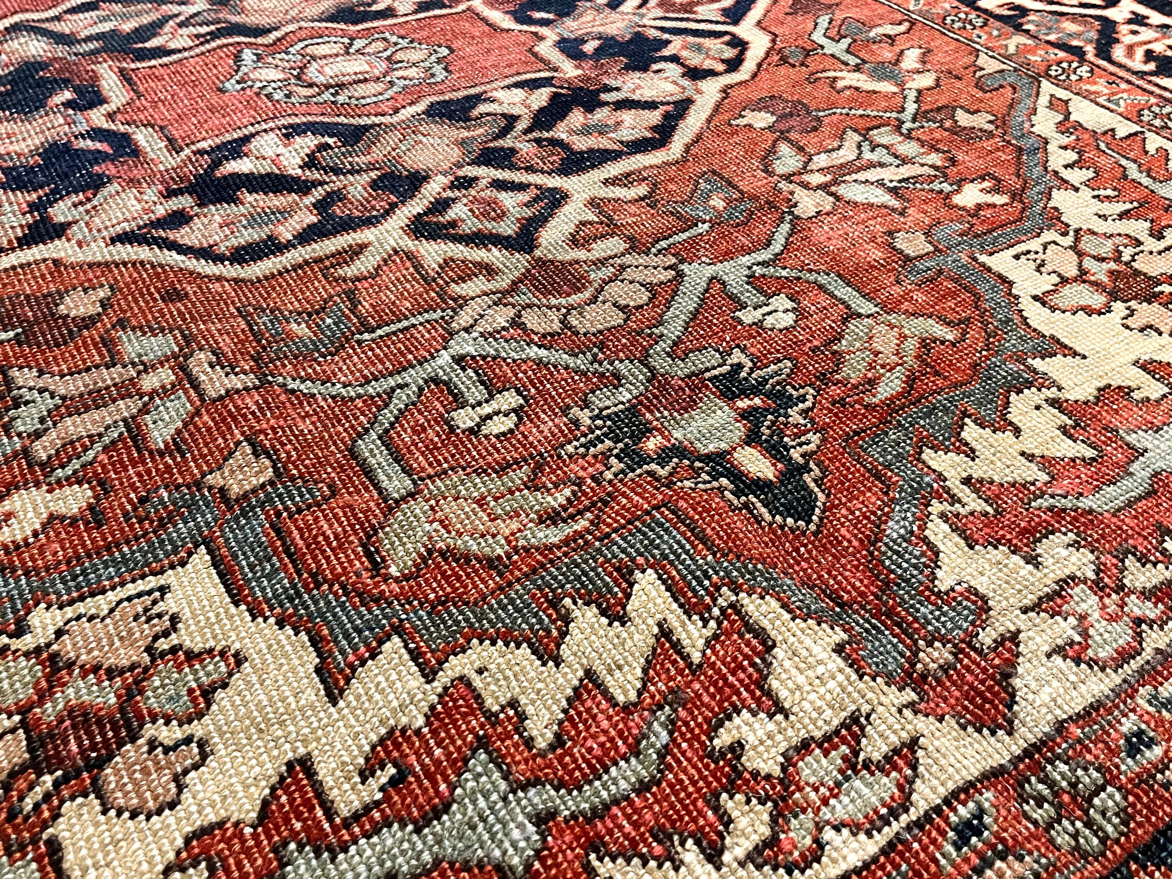 Antique Persian Heriz/Serapi Rug 5'1