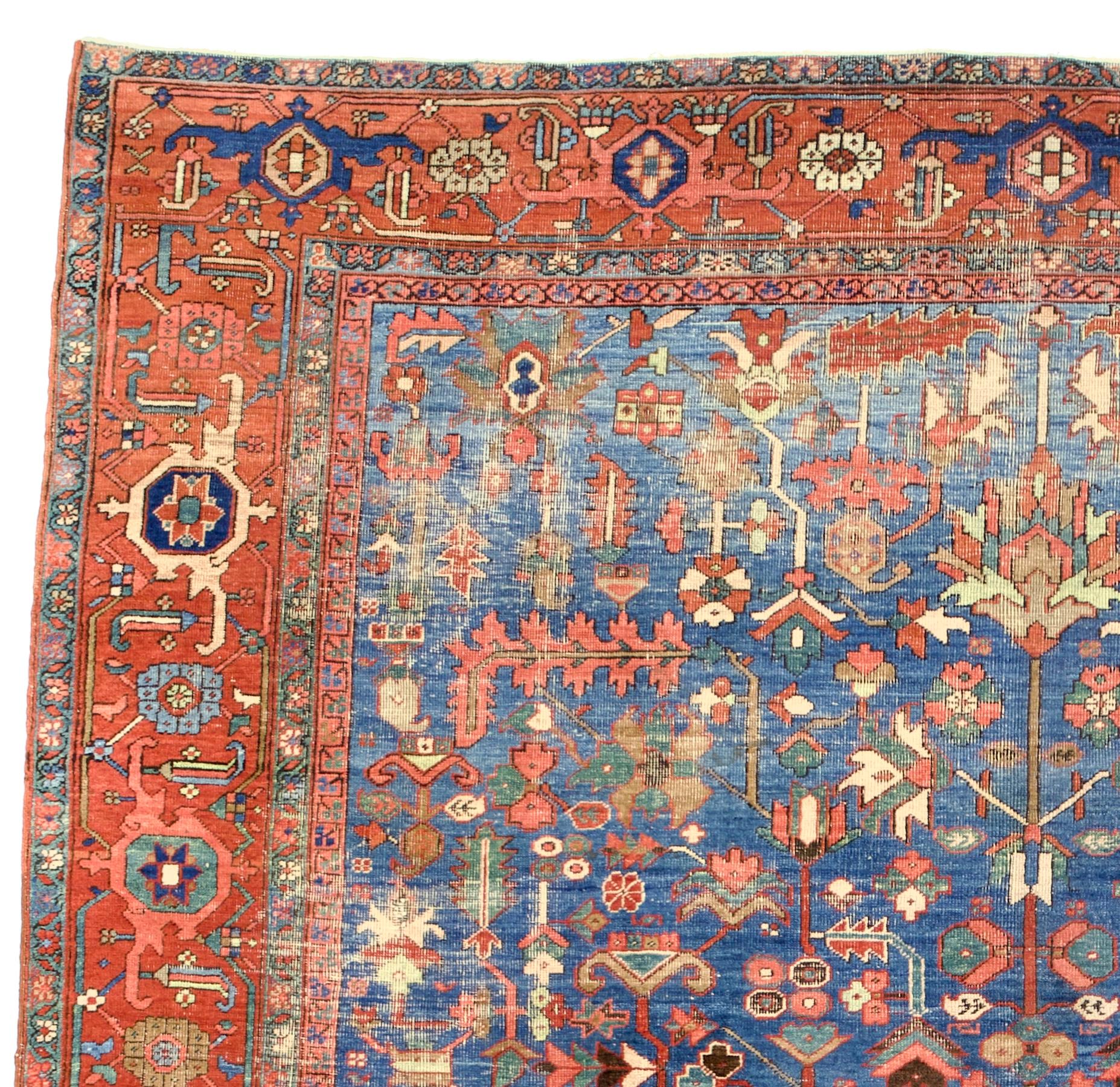 Antique Persian Heriz Serapi Rug 9’6” x 12’4” In Good Condition For Sale In New York, NY