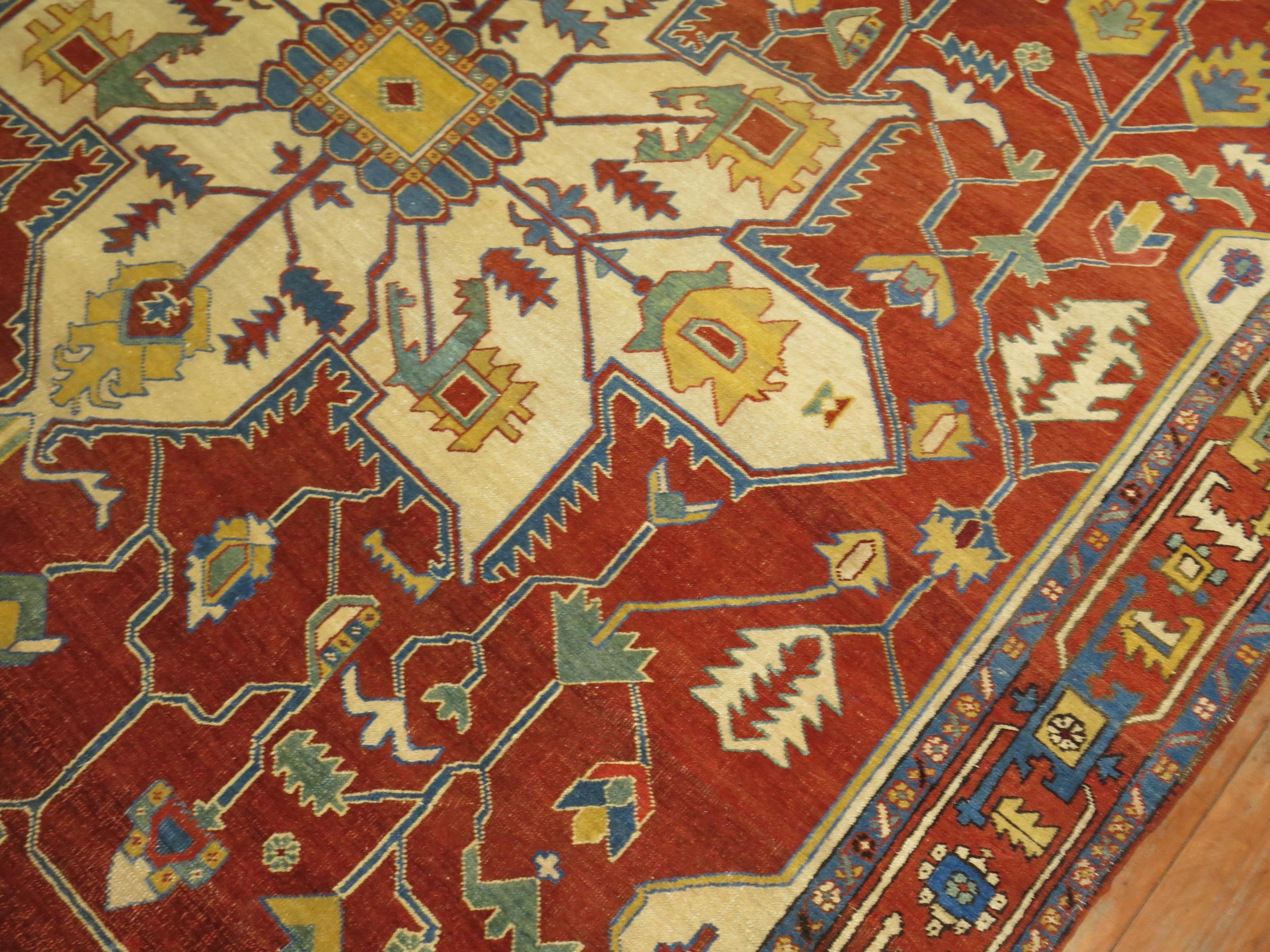 Antique Persian Heriz Serapi Rug For Sale 5