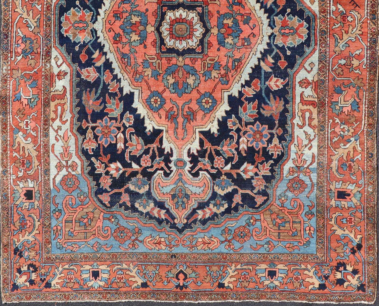  Antique Persian Serapi-Heriz Rug with Geometrics Design in Midnight Blue For Sale 5