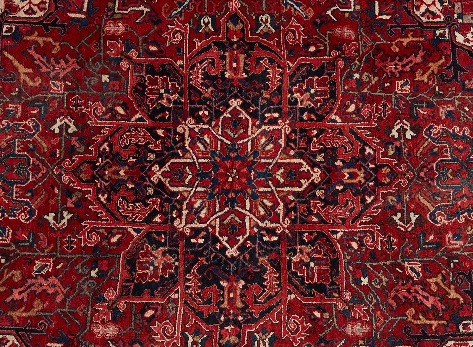 Antiker persischer Heriz Serapi-Teppich im Serapi-Stil (Persisch) im Angebot