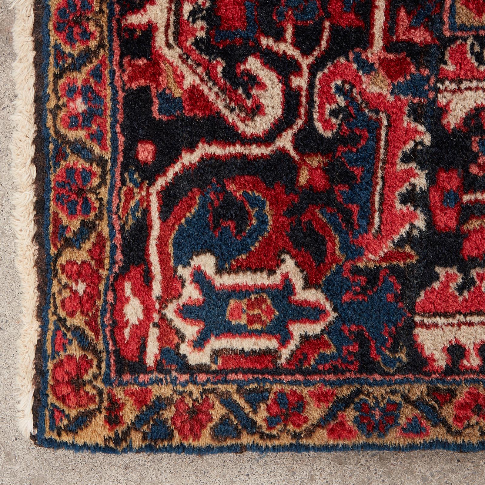 Hand-Knotted Antique Persian Heriz Serapi Style Rug For Sale