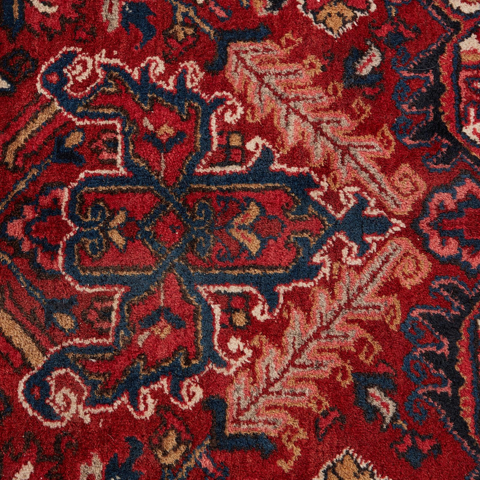 Wool Antique Persian Heriz Serapi Style Rug For Sale